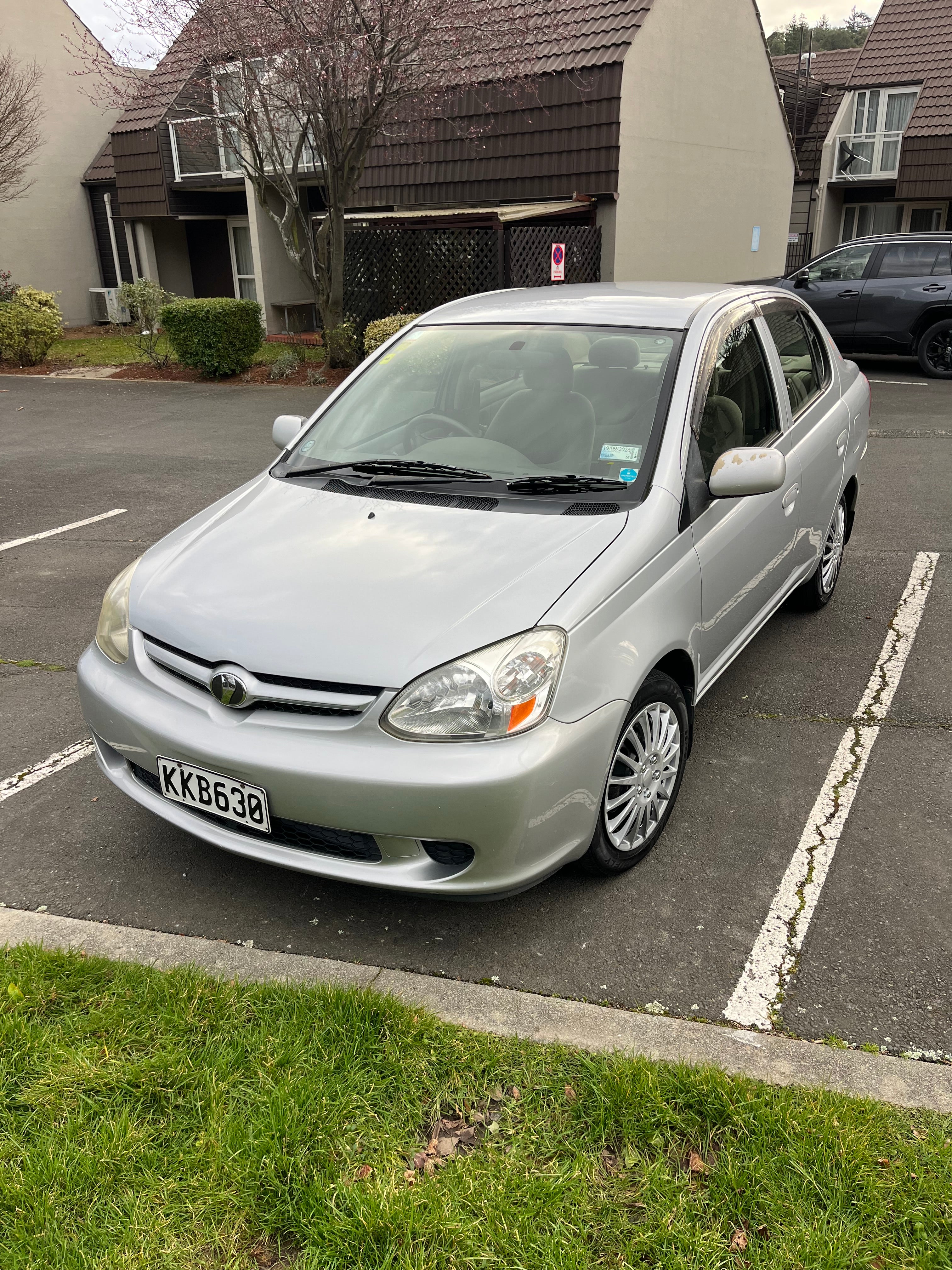 2004 Toyota Platz - Low Kms!