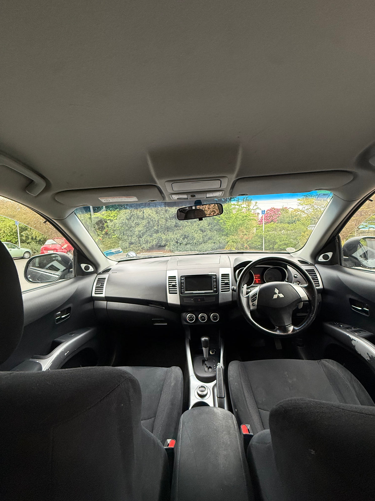 2006 Mitsubishi Outlander - Spacious 7-Seater! - $39.91 Per Week!