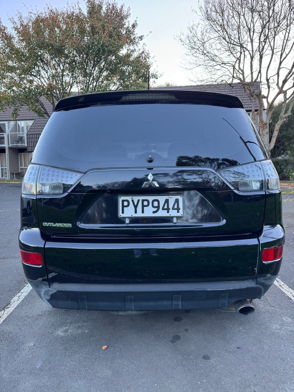 2007 Mitsubishi Outlander - 7 Seater!