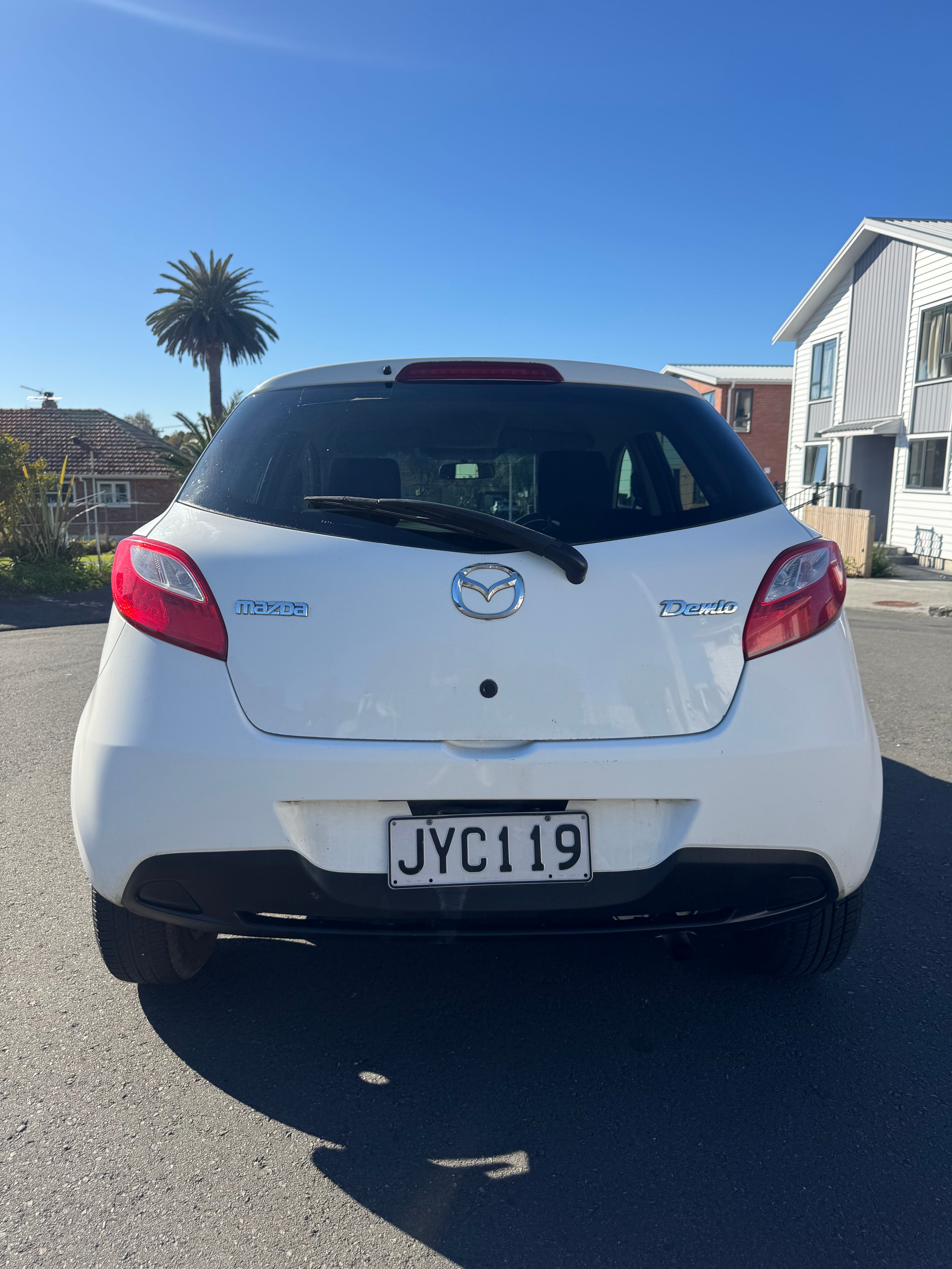 2011 Mazda Demio
