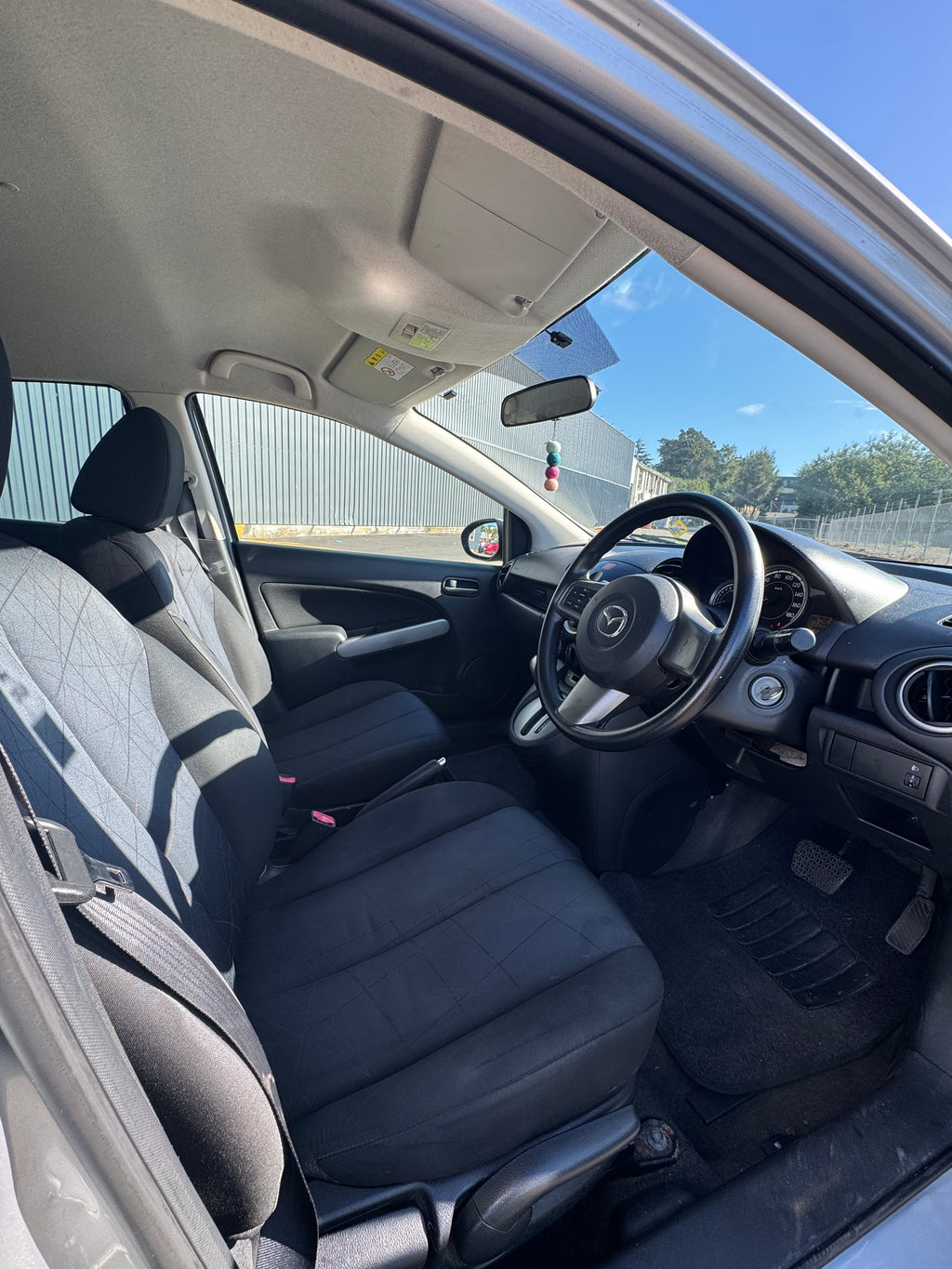 2011 Mazda Demio