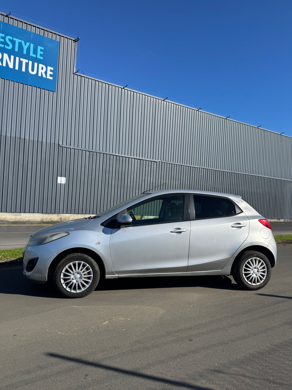 2011 Mazda Demio