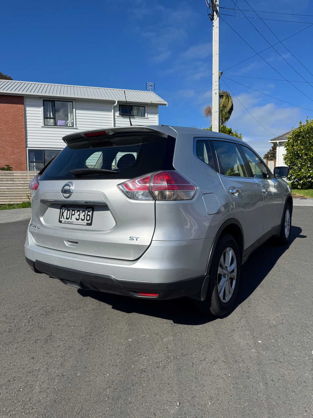 2016 Nissan X-Trail - 7 Seater!