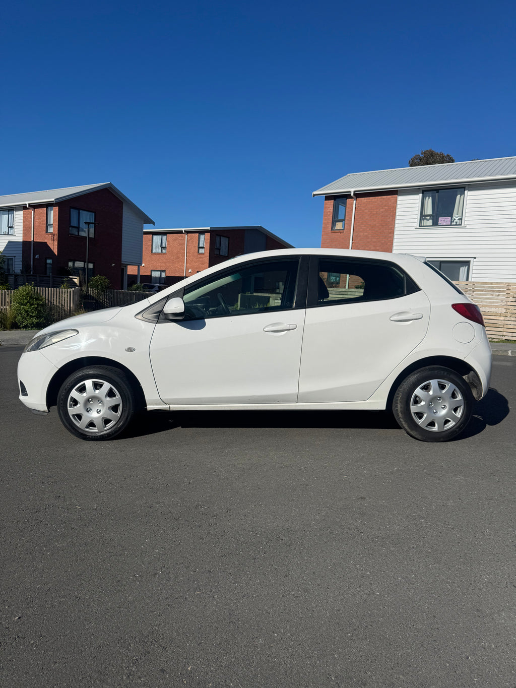 2011 Mazda Demio