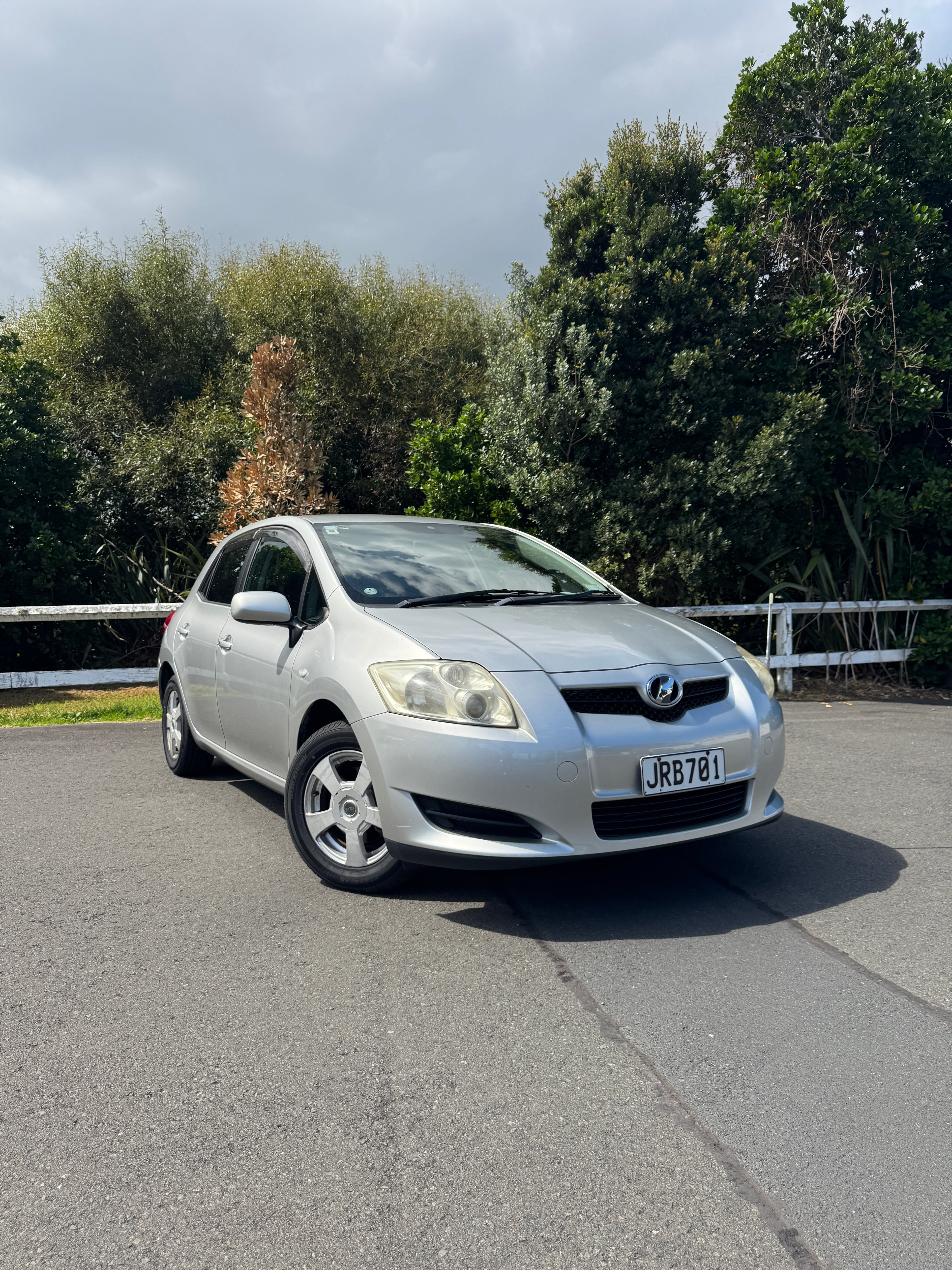 2006 Toyota Auris