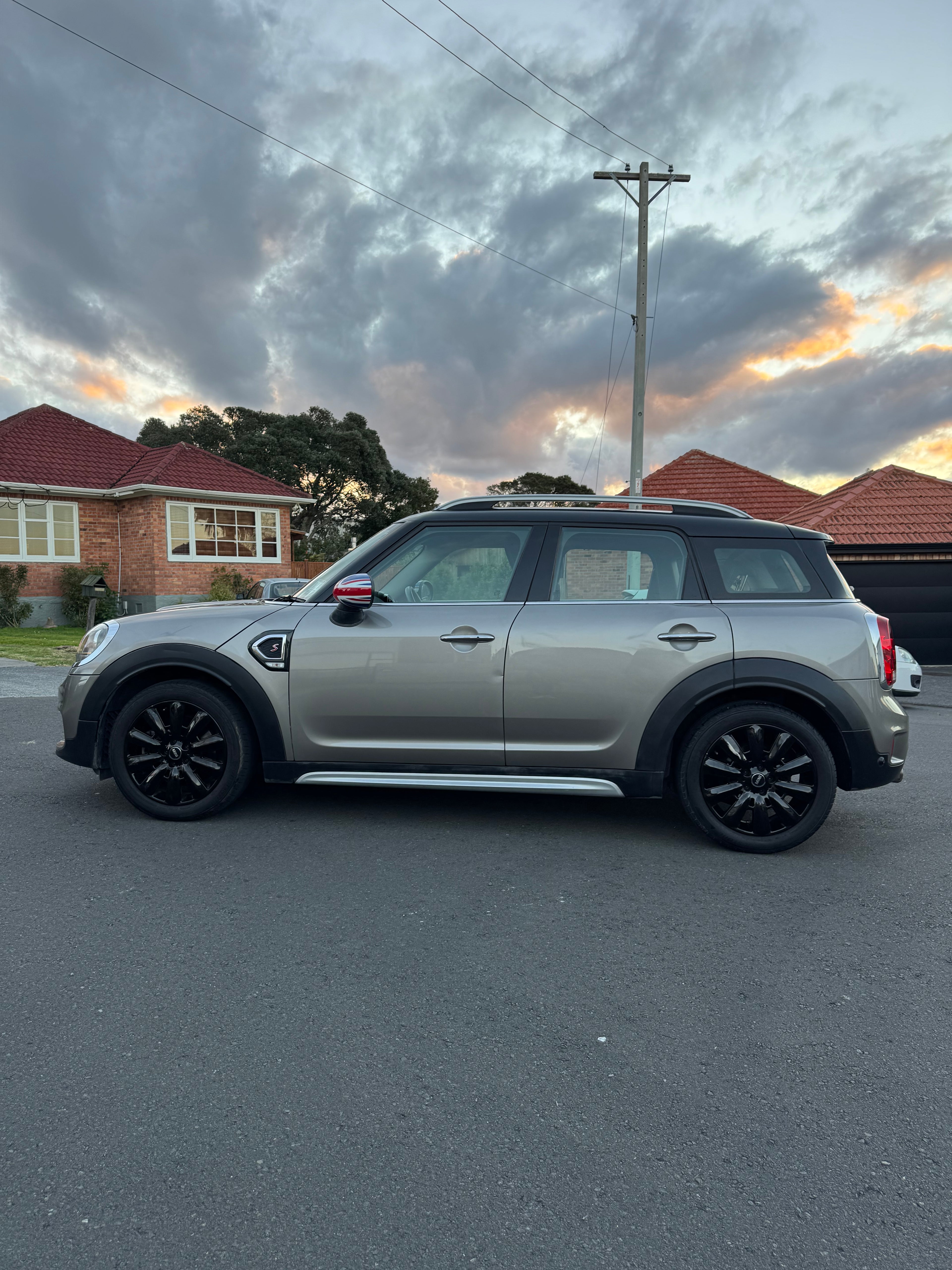 2017 Mini Countryman Cooper S - Low Kms! 1 NZ Owner!
