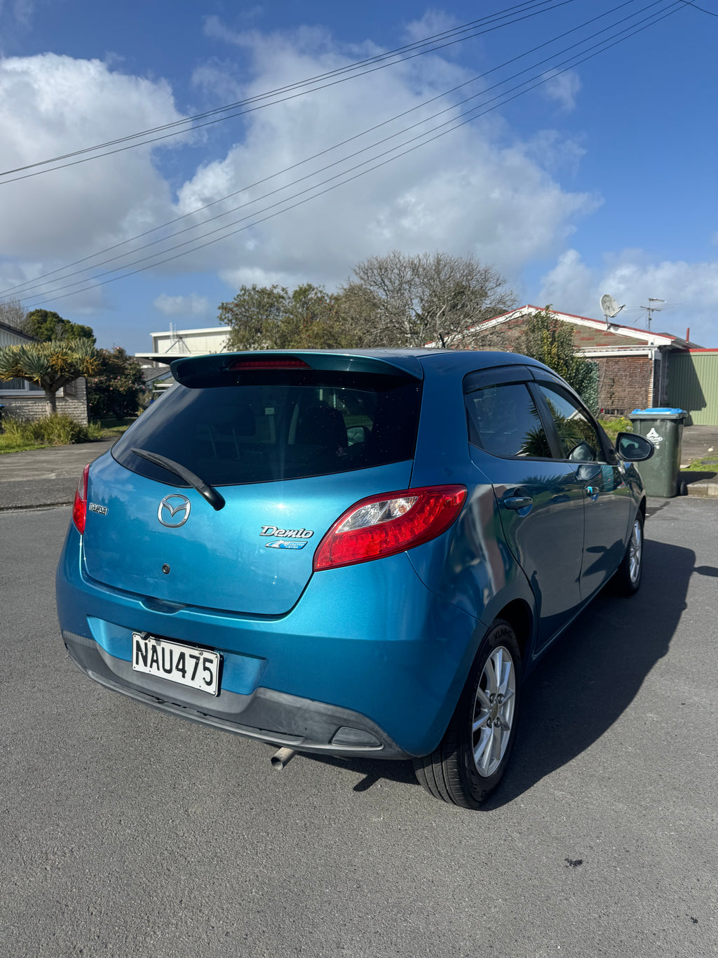 2012 Mazda Demio
