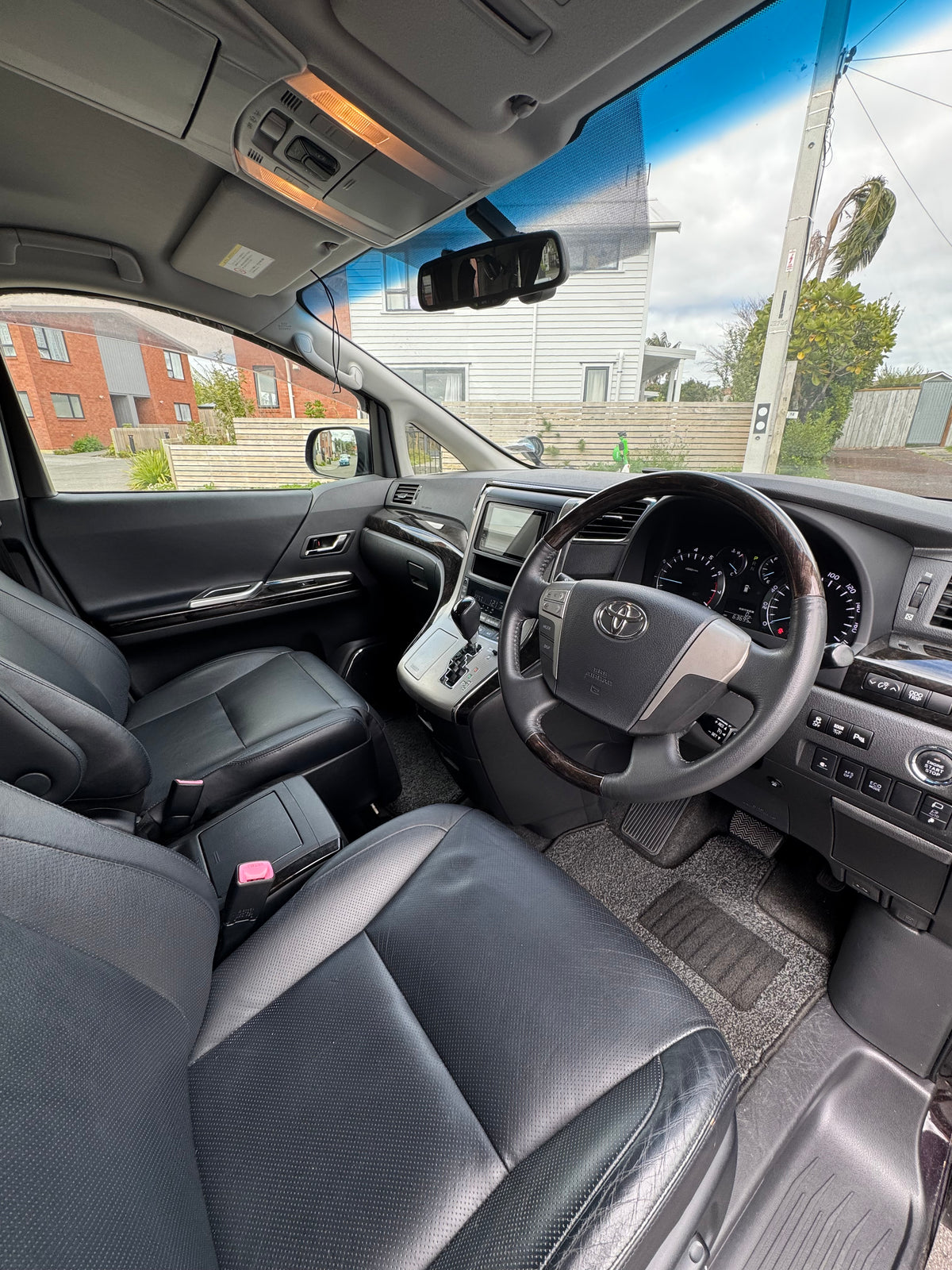 2012 Toyota Vellfire - Low Kms! $82.81 Per Week!