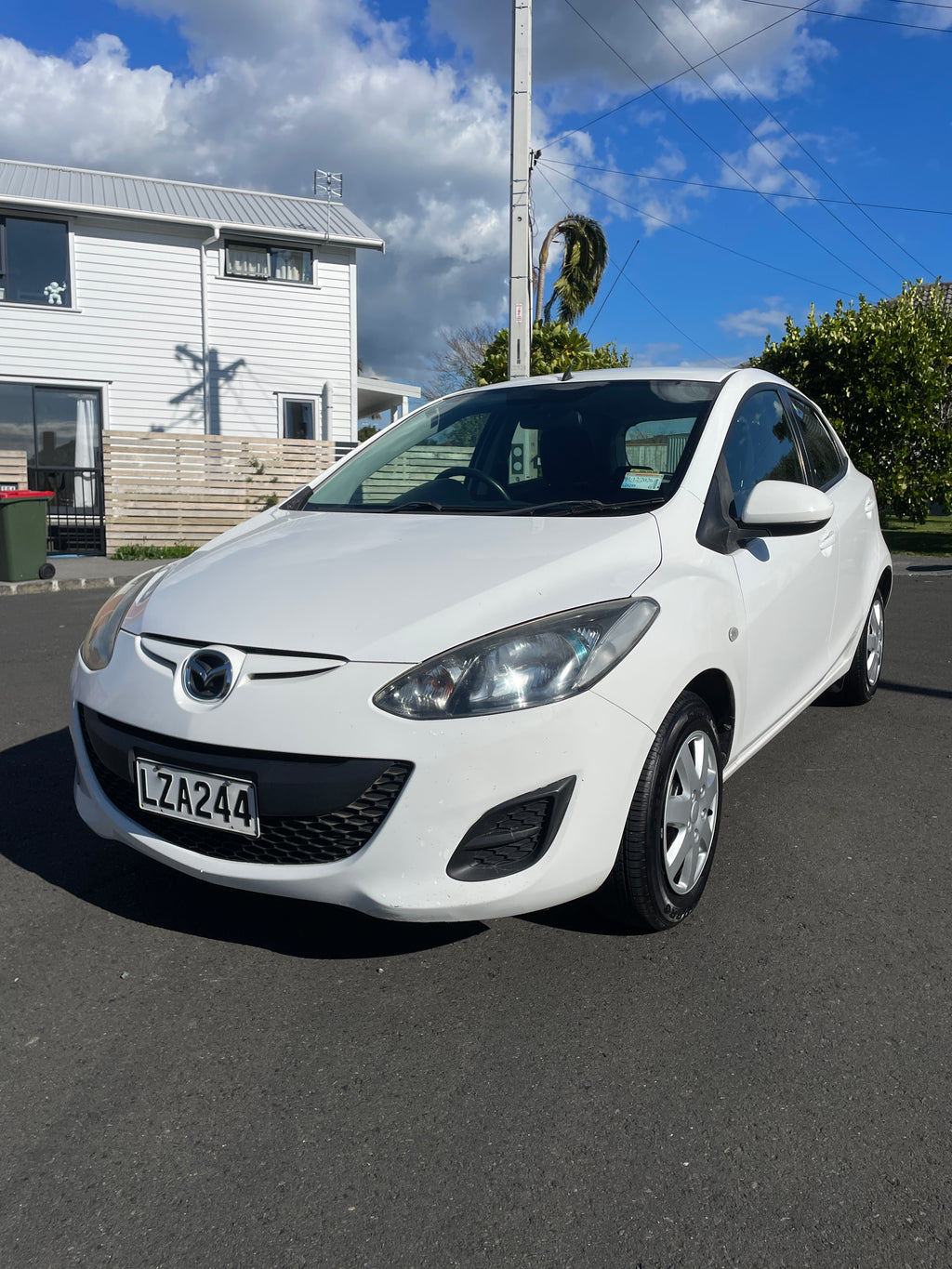 2013 Mazda Demio