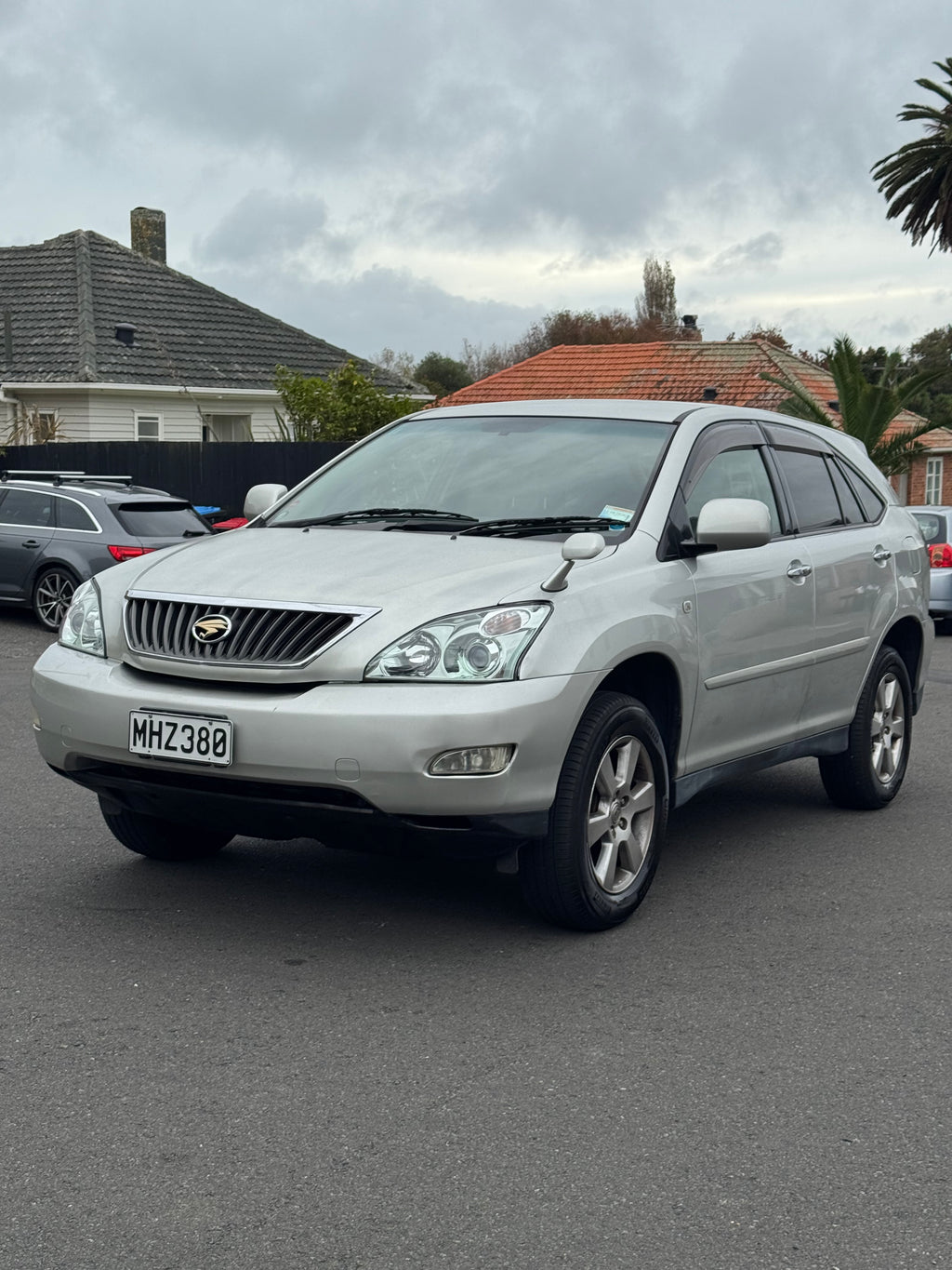 2007 Toyota Harrier - Low Kms!
