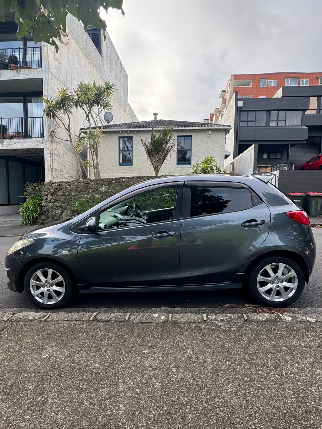 2008 Mazda Demio
