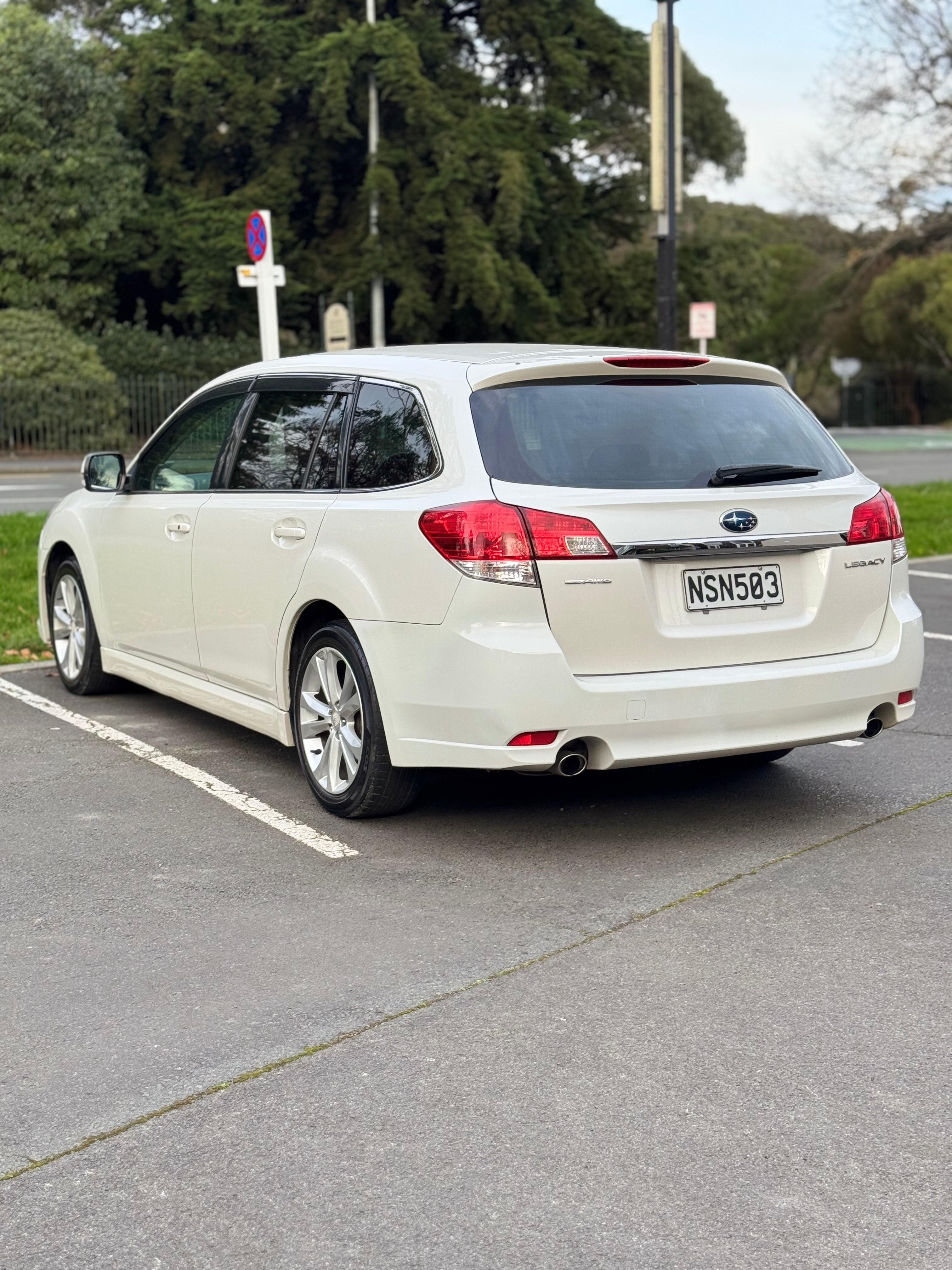 2010 Subaru Legacy Turbo - Service History!