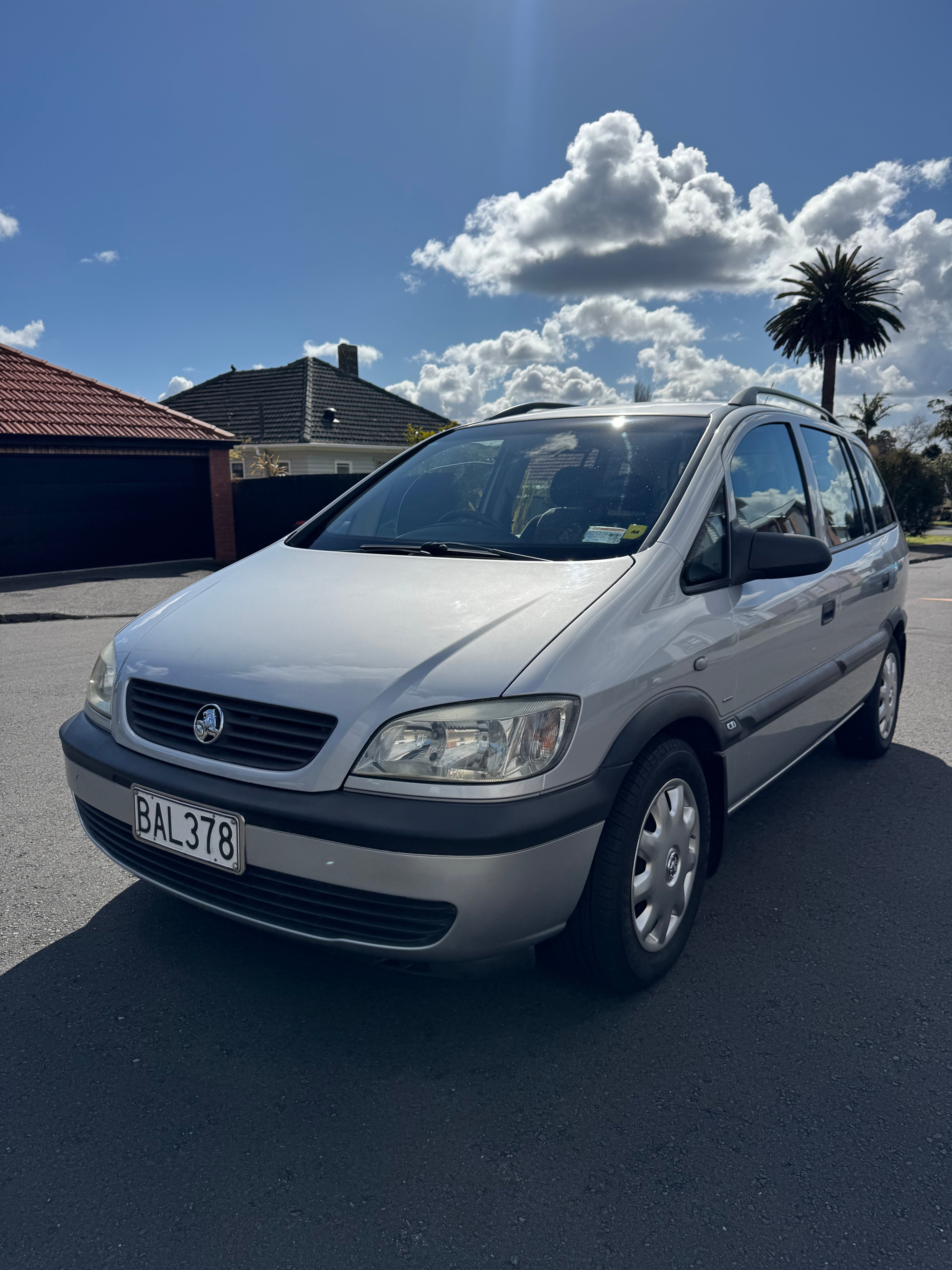 2002 Holden Zafira - Tidy! 1 NZ Owner!