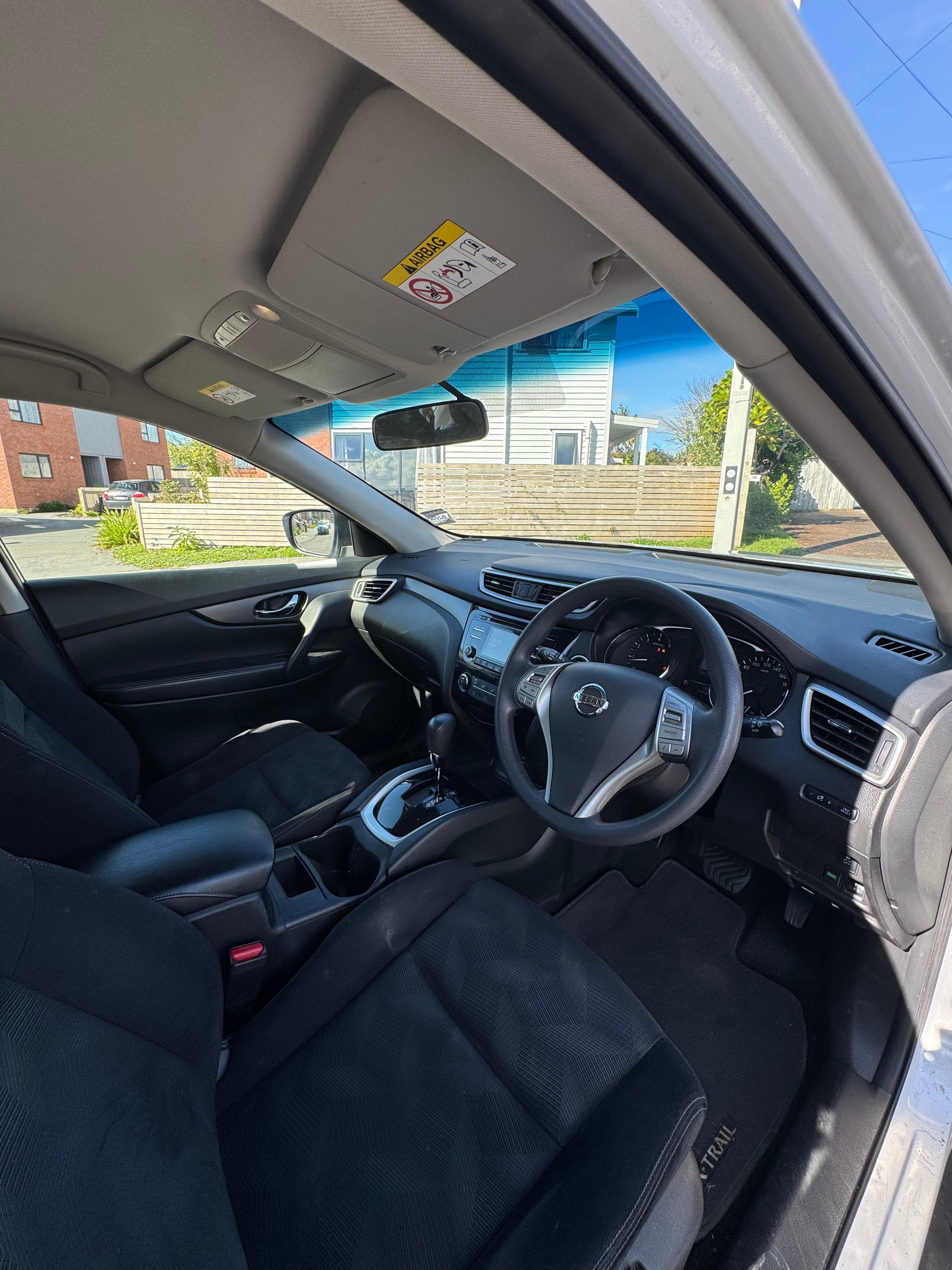 2016 Nissan X-Trail - 7 Seater!