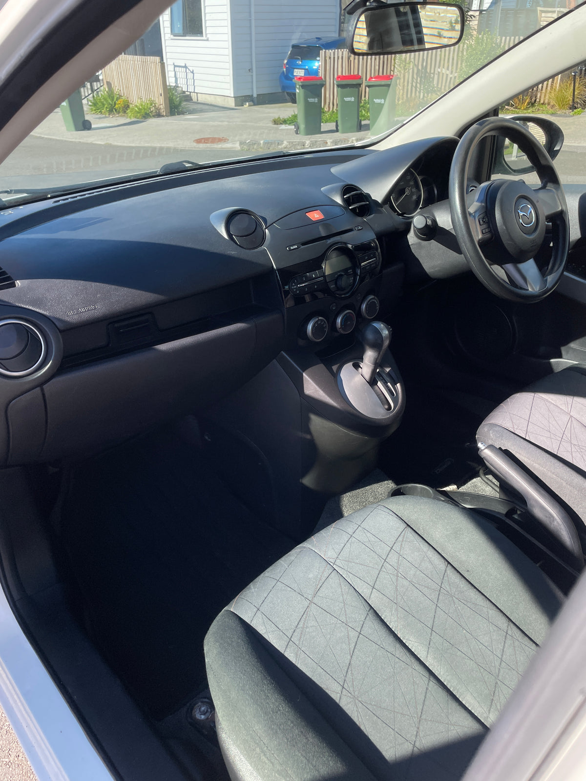 2013 Mazda Demio