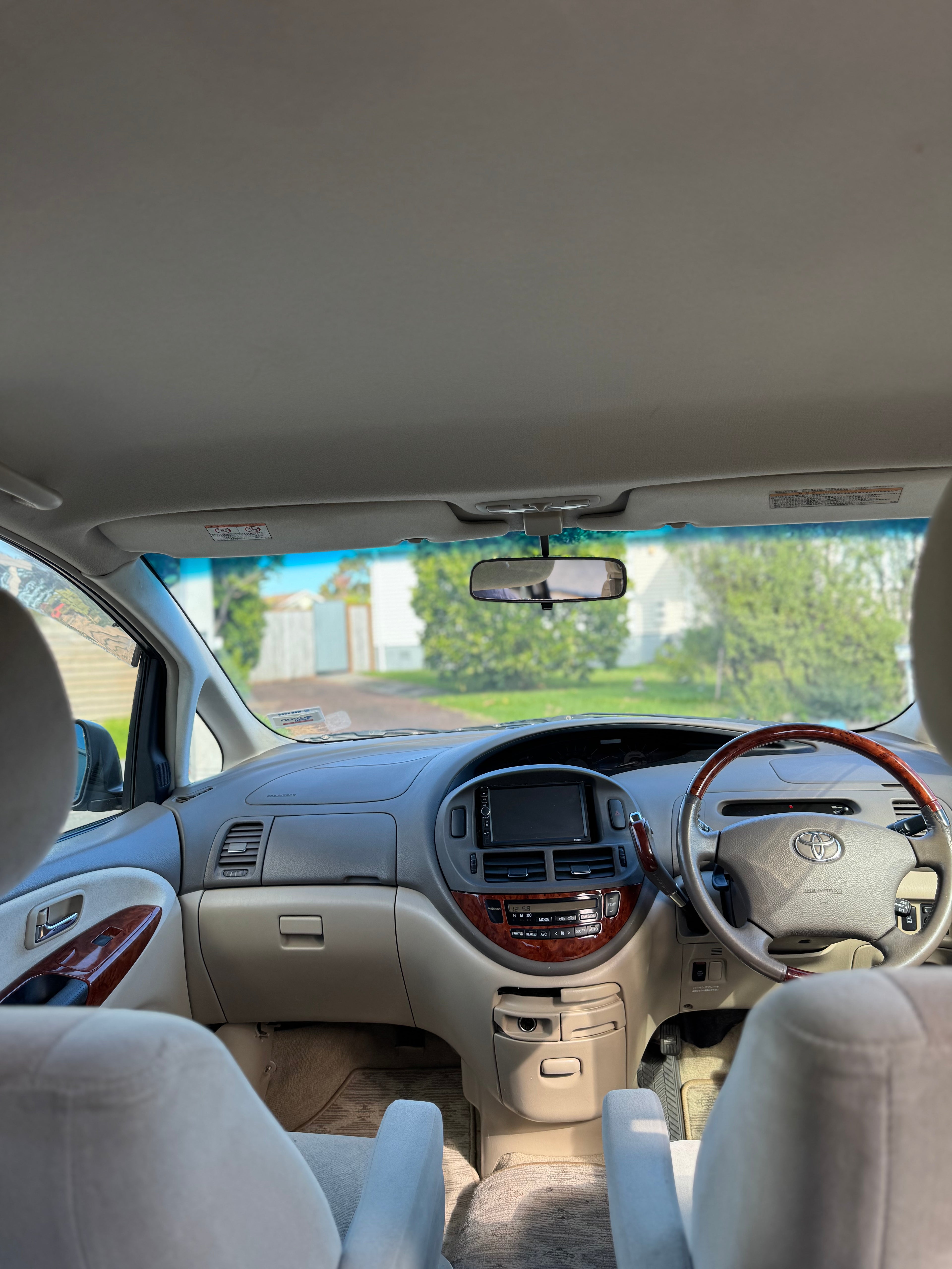 2004 Toyota Estima - G Edition
