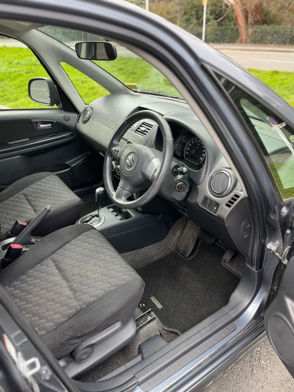 2006 Suzuki SX4 - Low Kms!