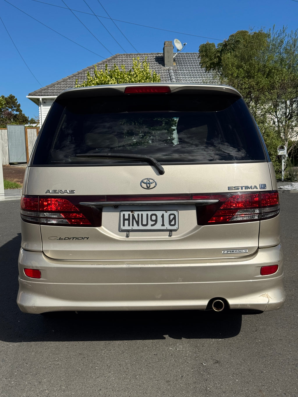 2004 Toyota Estima - G Edition
