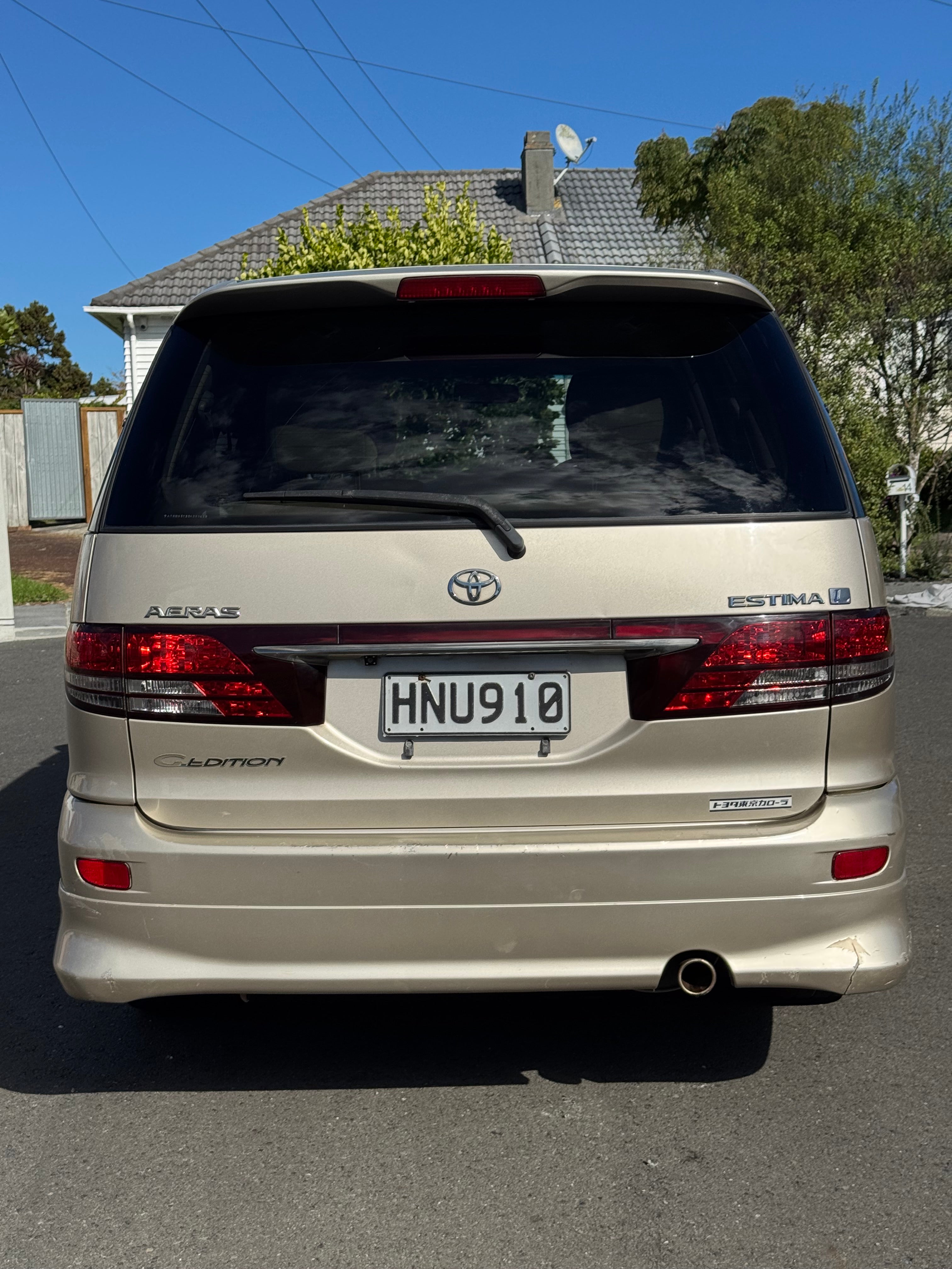 2004 Toyota Estima - G Edition