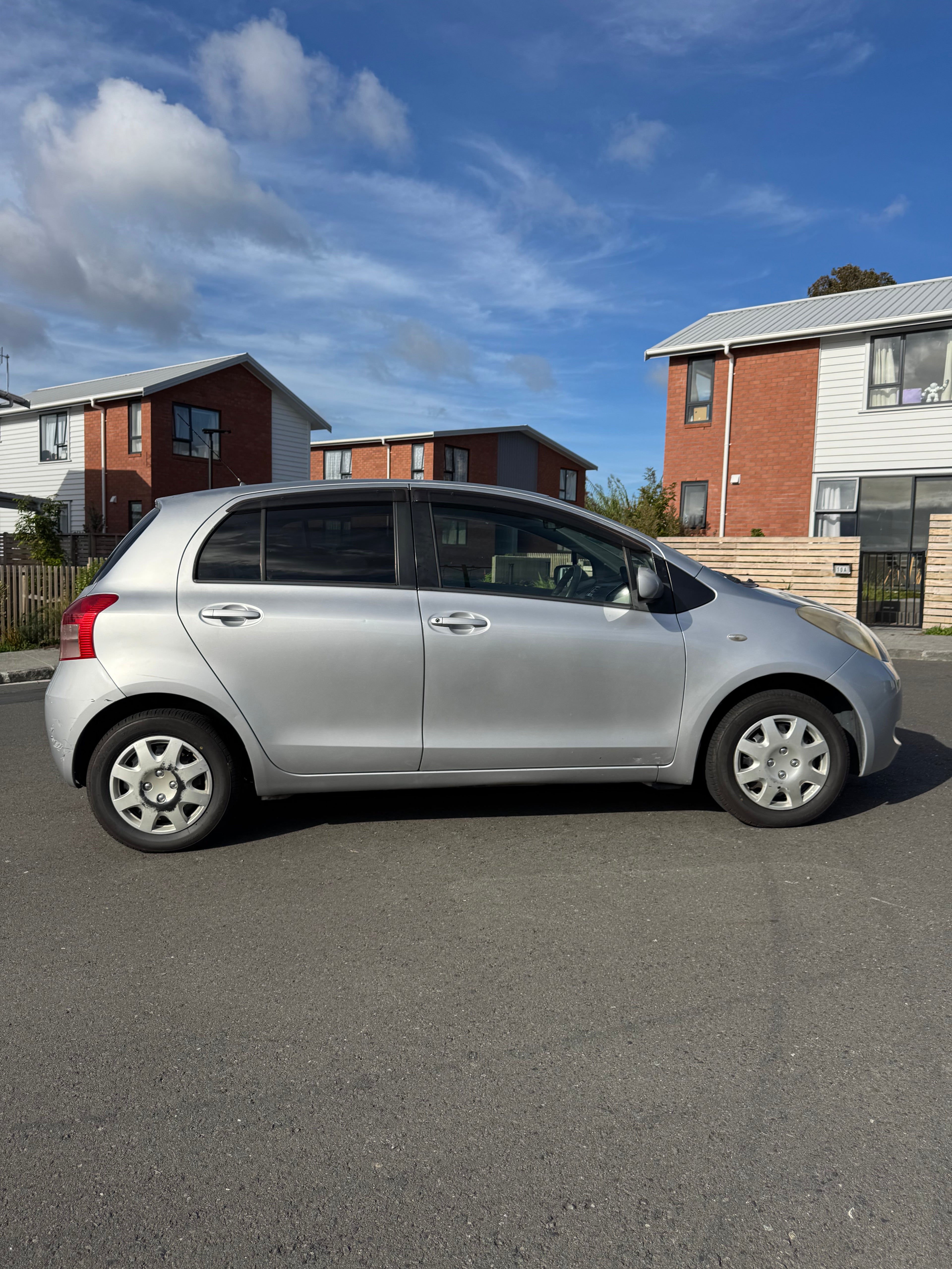 2007 Toyota Vitz - Low Kms!