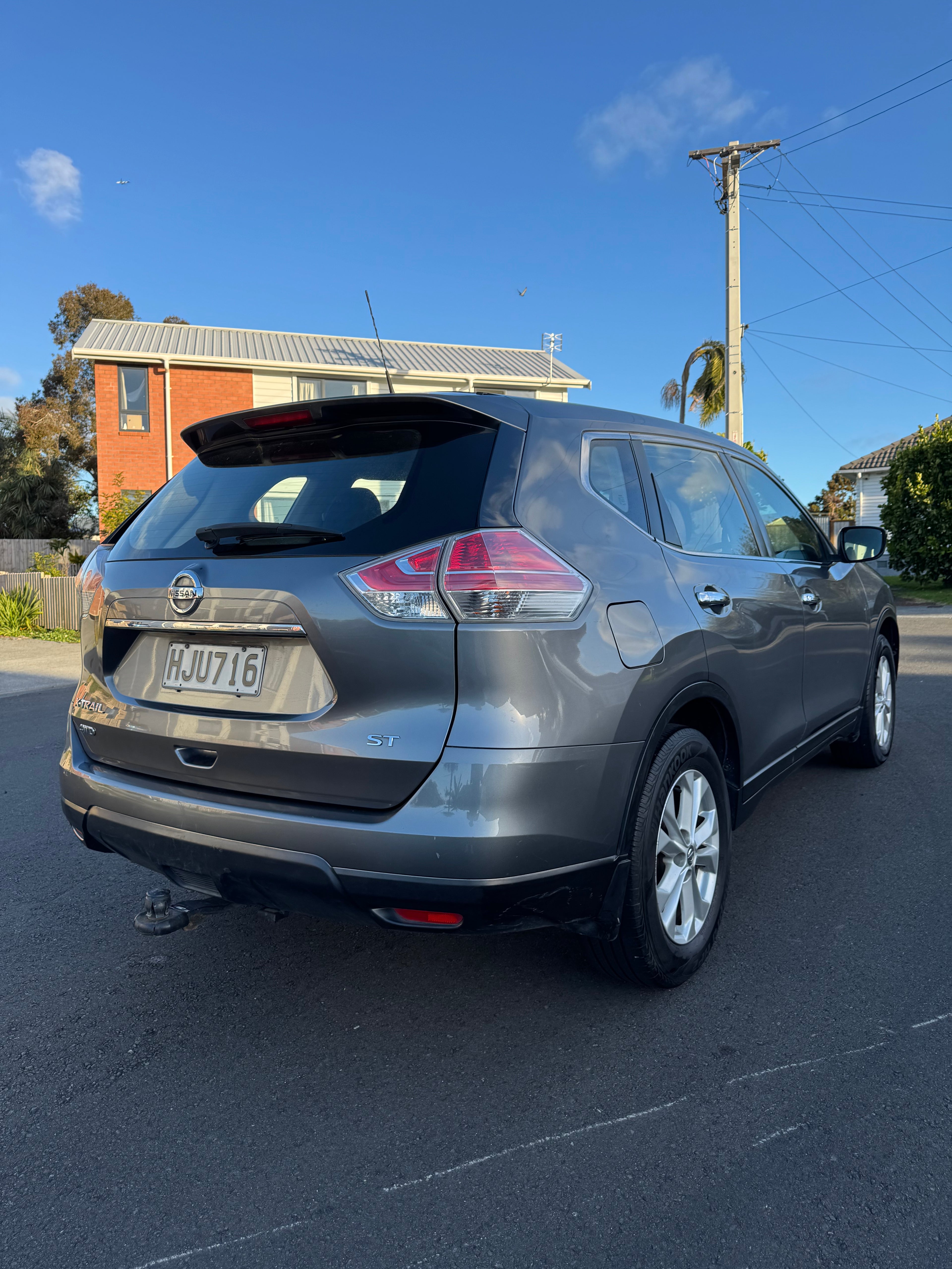 2014 Nissan X-Trail ST - 4WD! NZ New!