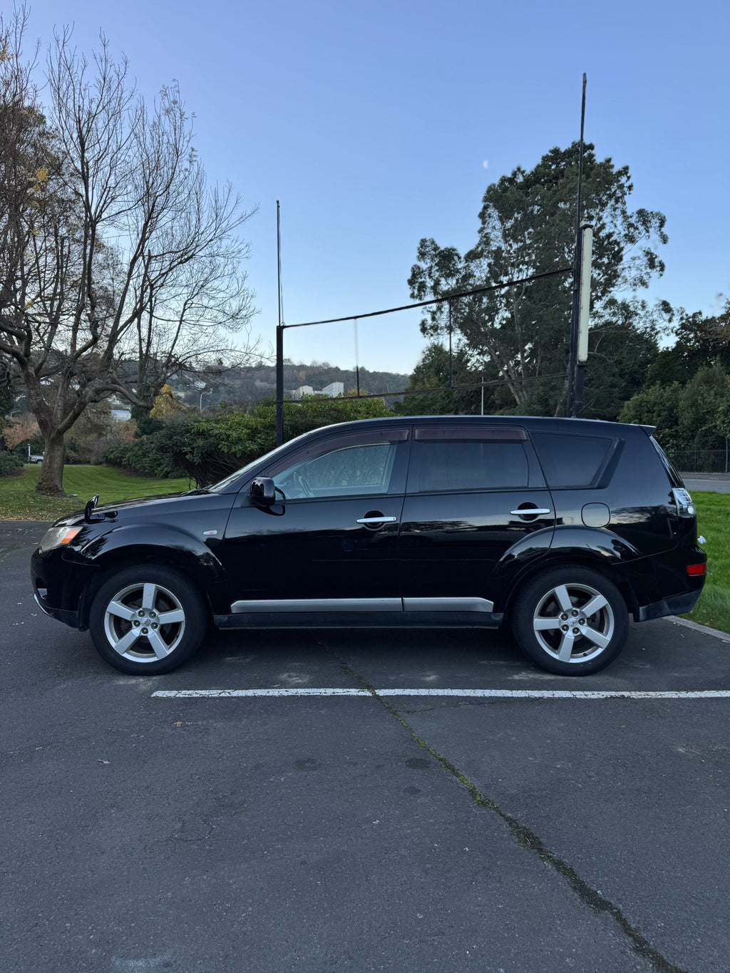 2007 Mitsubishi Outlander - 7 Seater!