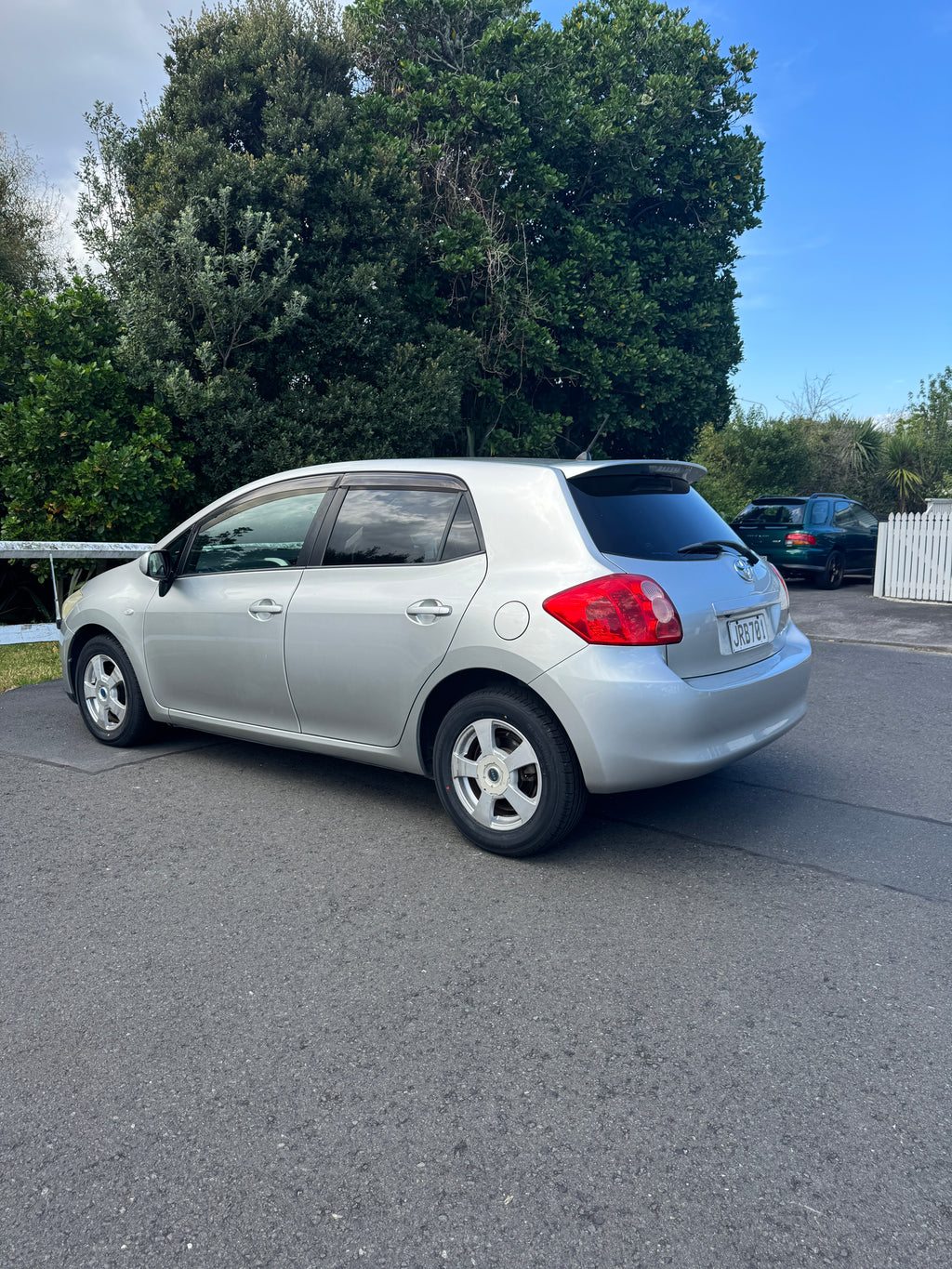2006 Toyota Auris
