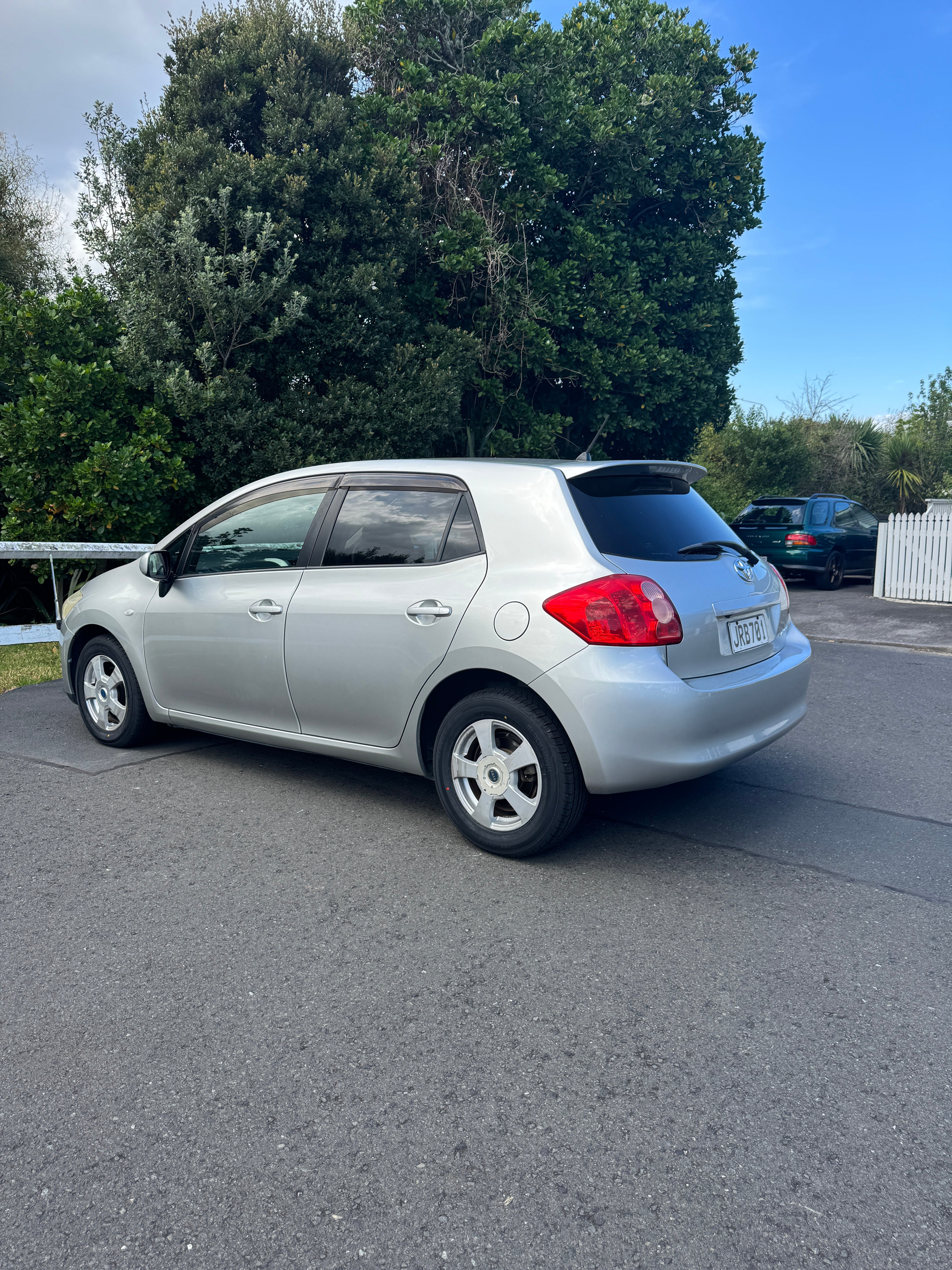 2006 Toyota Auris
