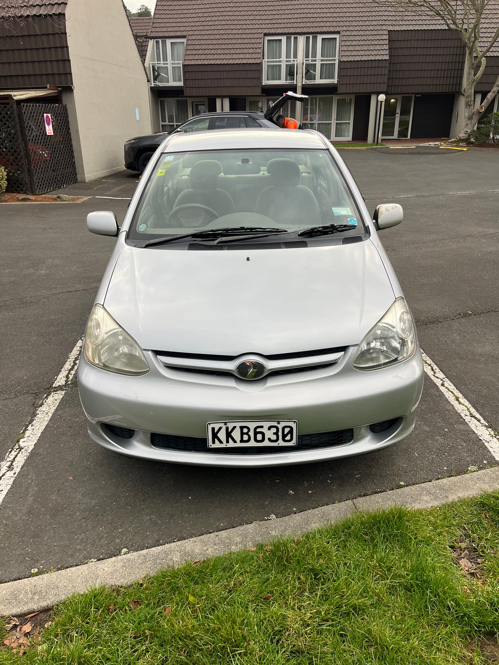 2004 Toyota Platz - Low Kms!