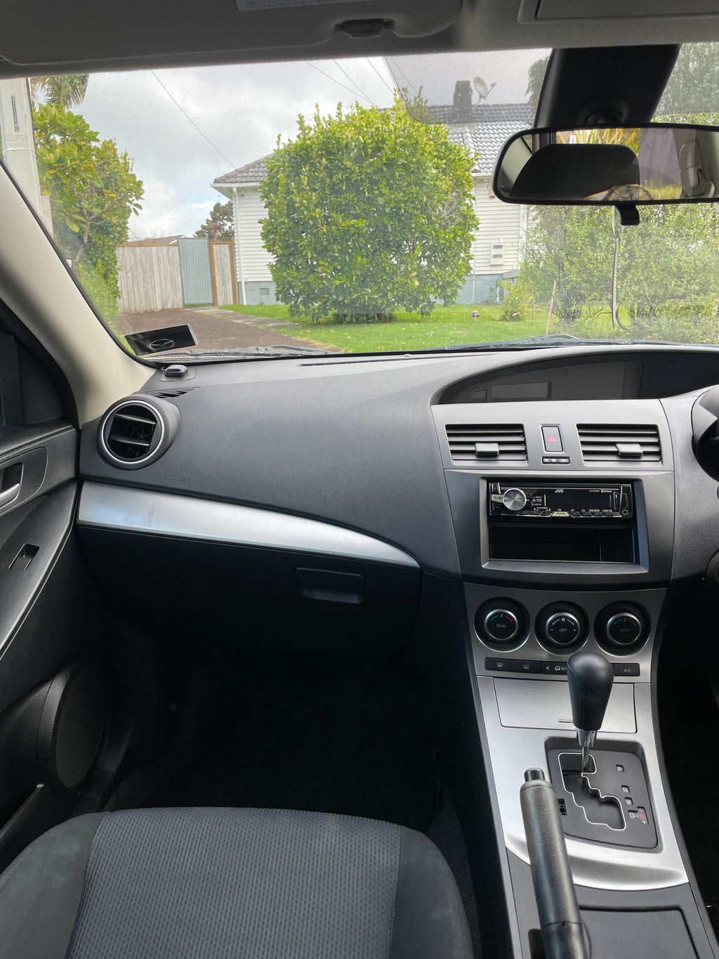 2010 Mazda Axela