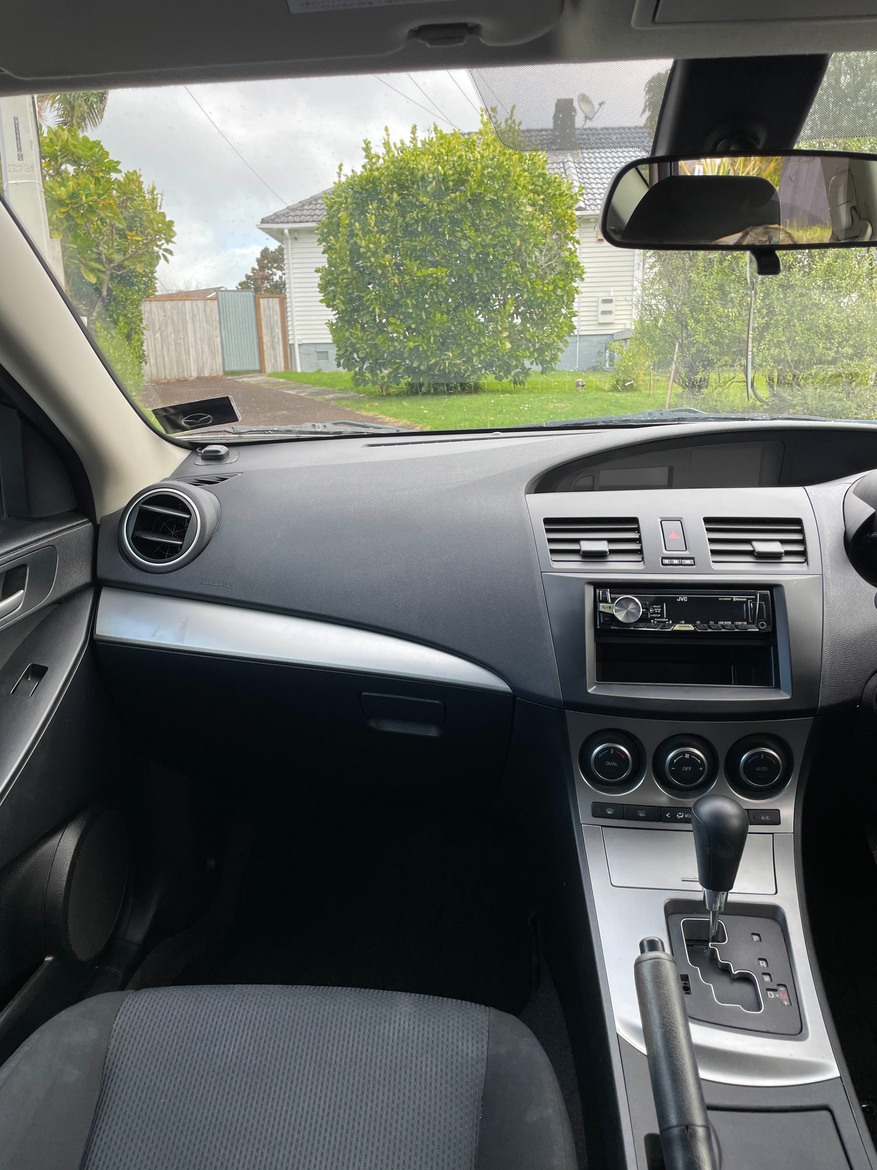 2010 Mazda Axela