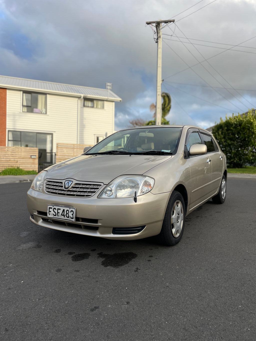 2001 Toyota Corolla Allex - Low Kms!