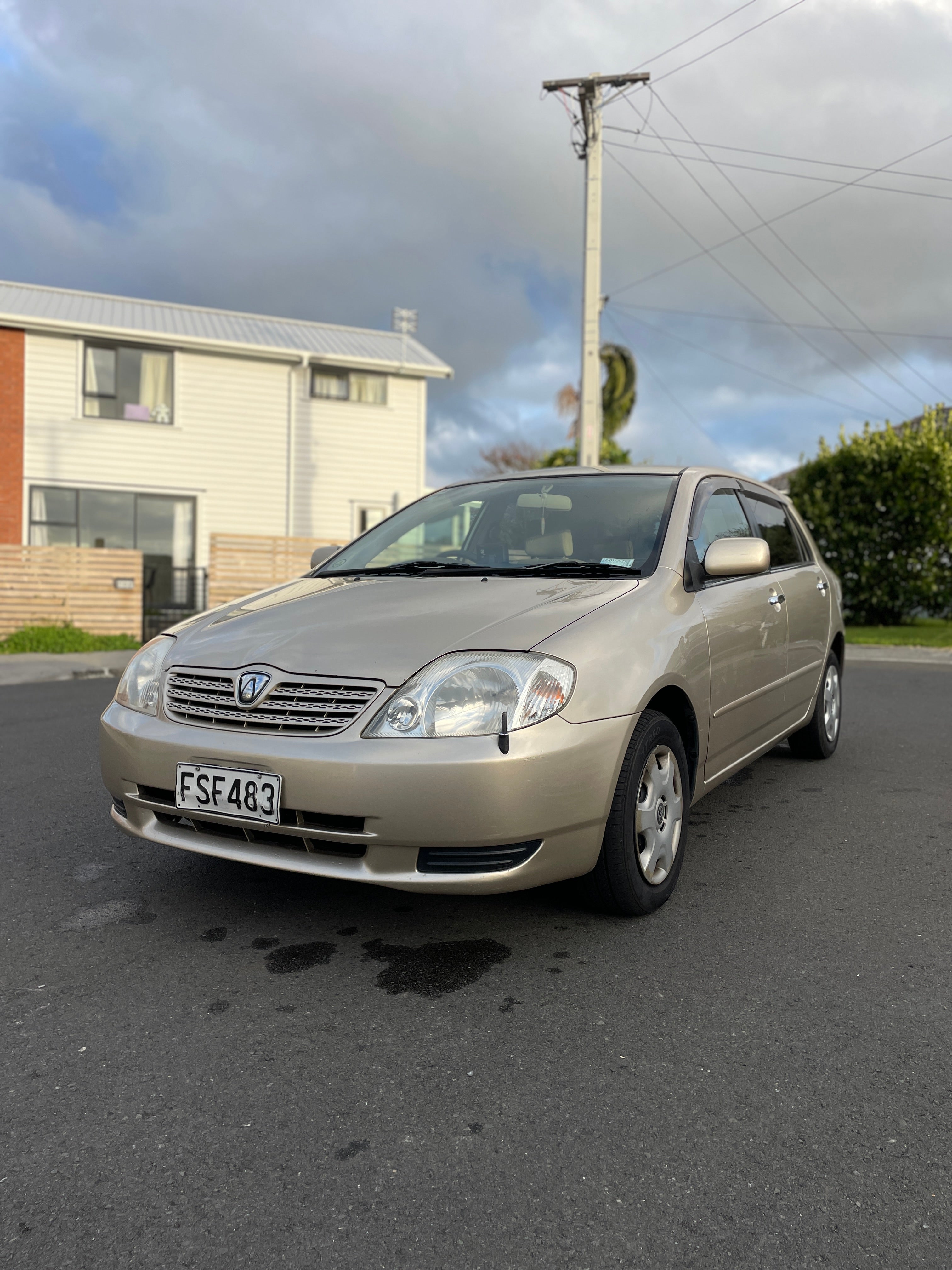 2001 Toyota Corolla Allex - Low Kms!