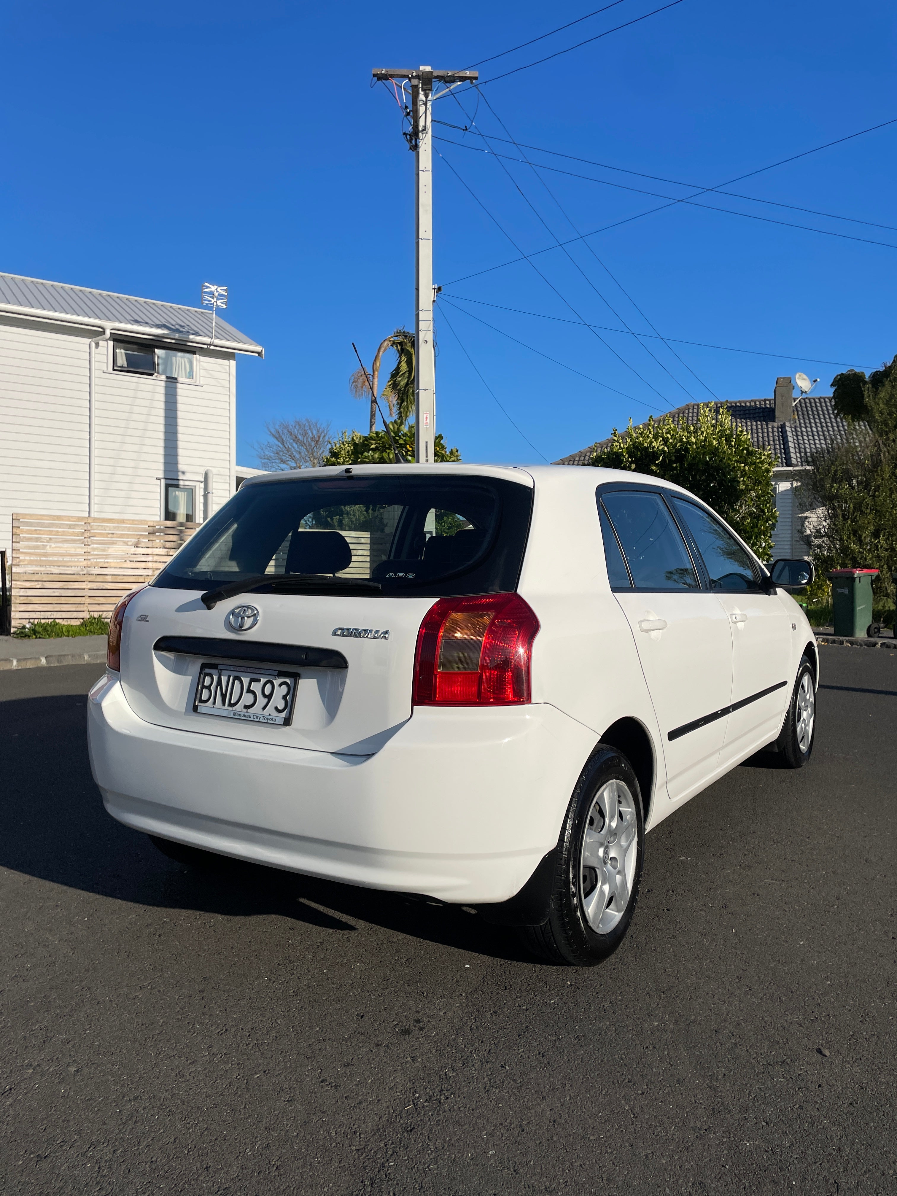 2003 Toyota Corolla - Low Kms!