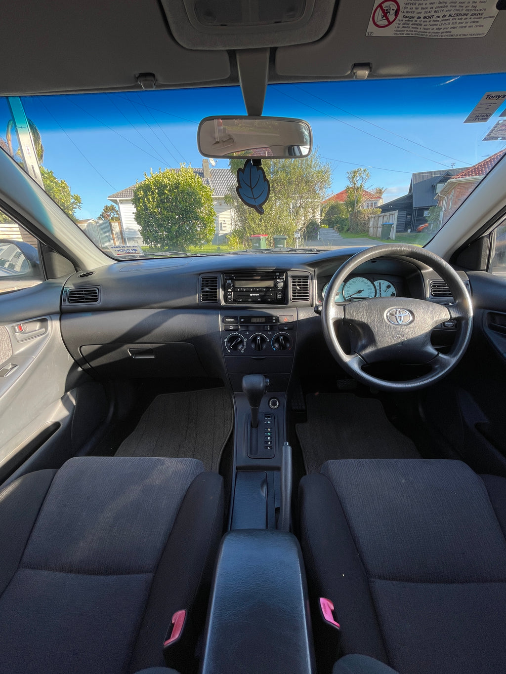 2003 Toyota Corolla - Low Kms!