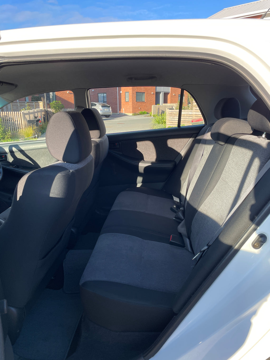 2003 Toyota Corolla - Low Kms!