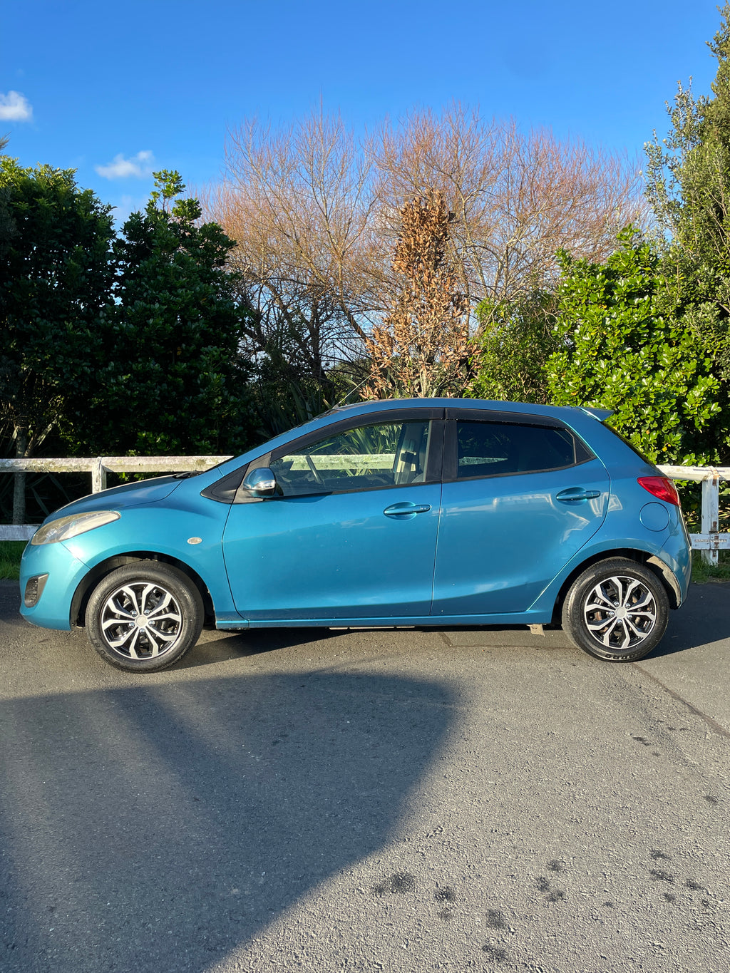 2012 Mazda Demio
