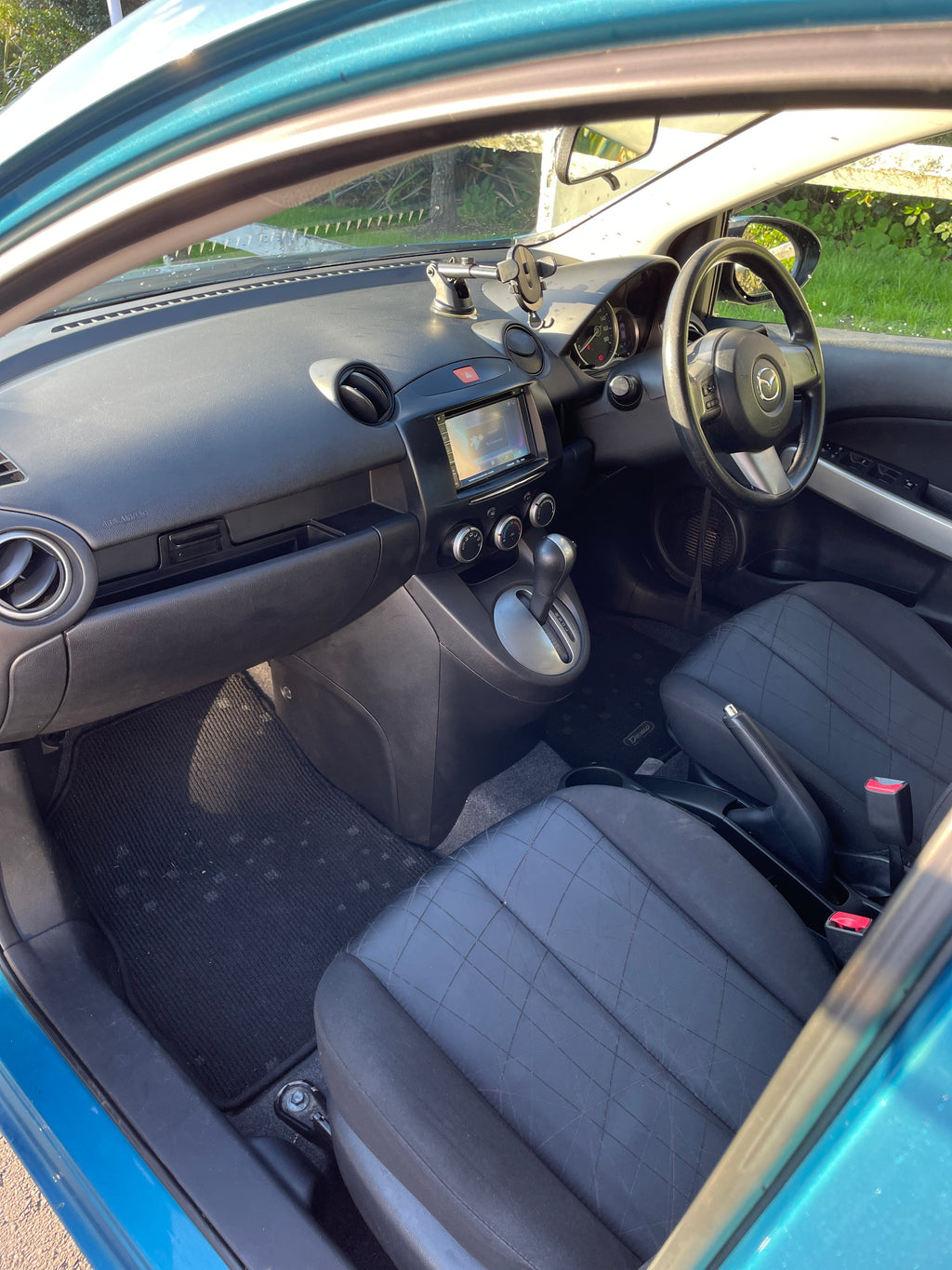 2012 Mazda Demio