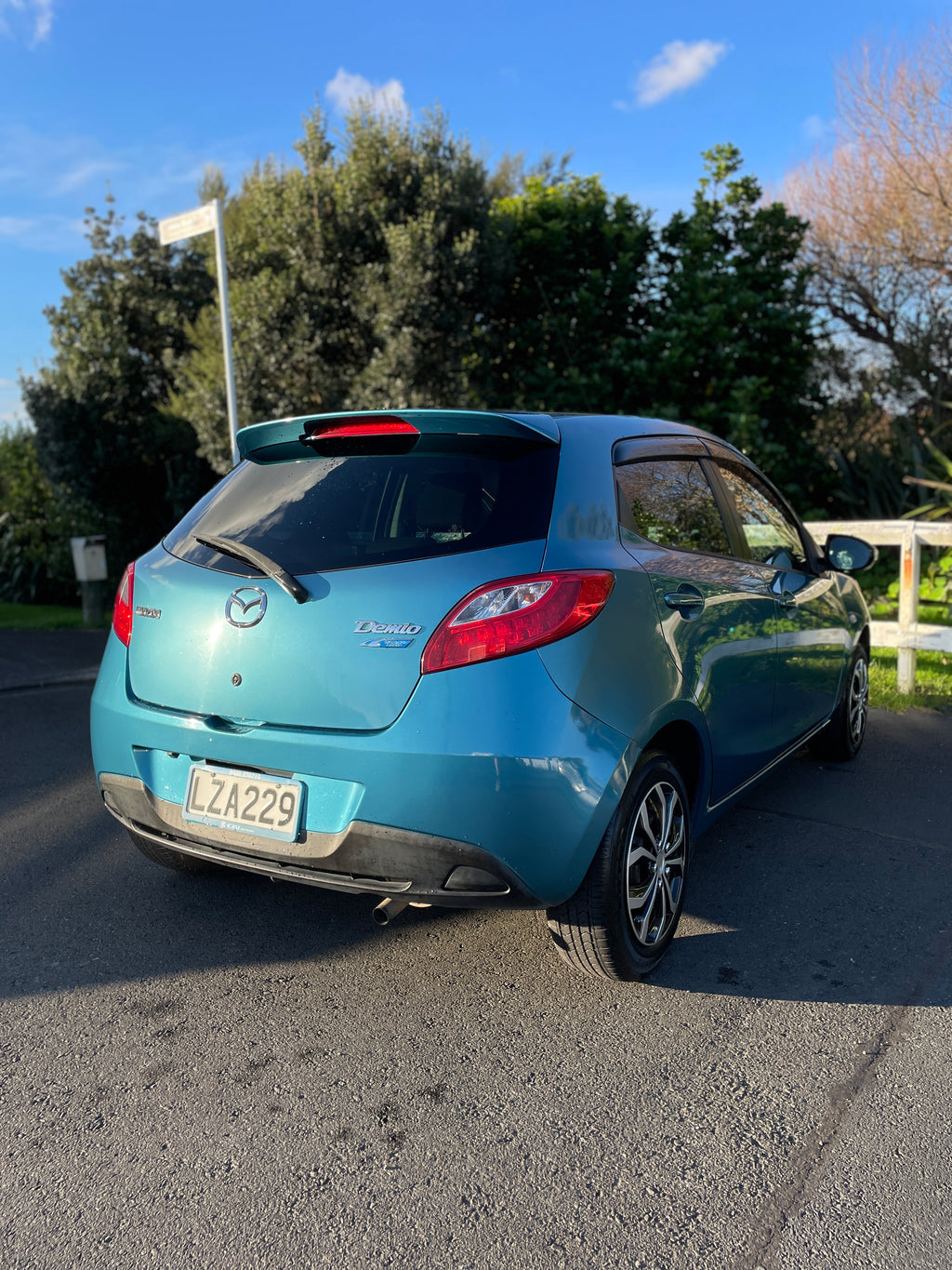 2012 Mazda Demio