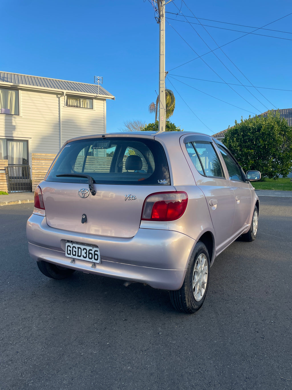 2000 Toyota Vitz - Low Kms!