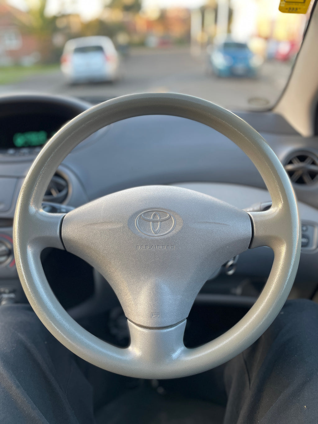 2000 Toyota Vitz - Low Kms!