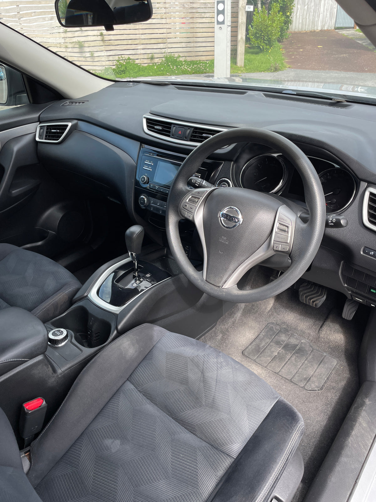 2015 Nissan X-Trail ST - 4WD! NZ New!