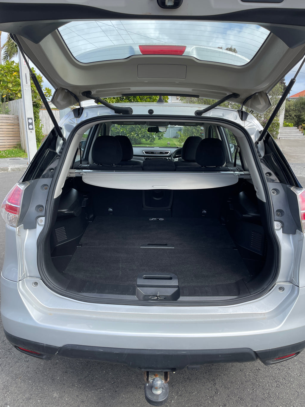 2015 Nissan X-Trail ST - 4WD! NZ New!