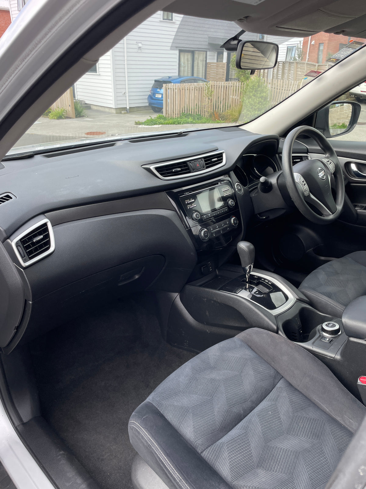 2015 Nissan X-Trail ST - 4WD! NZ New!