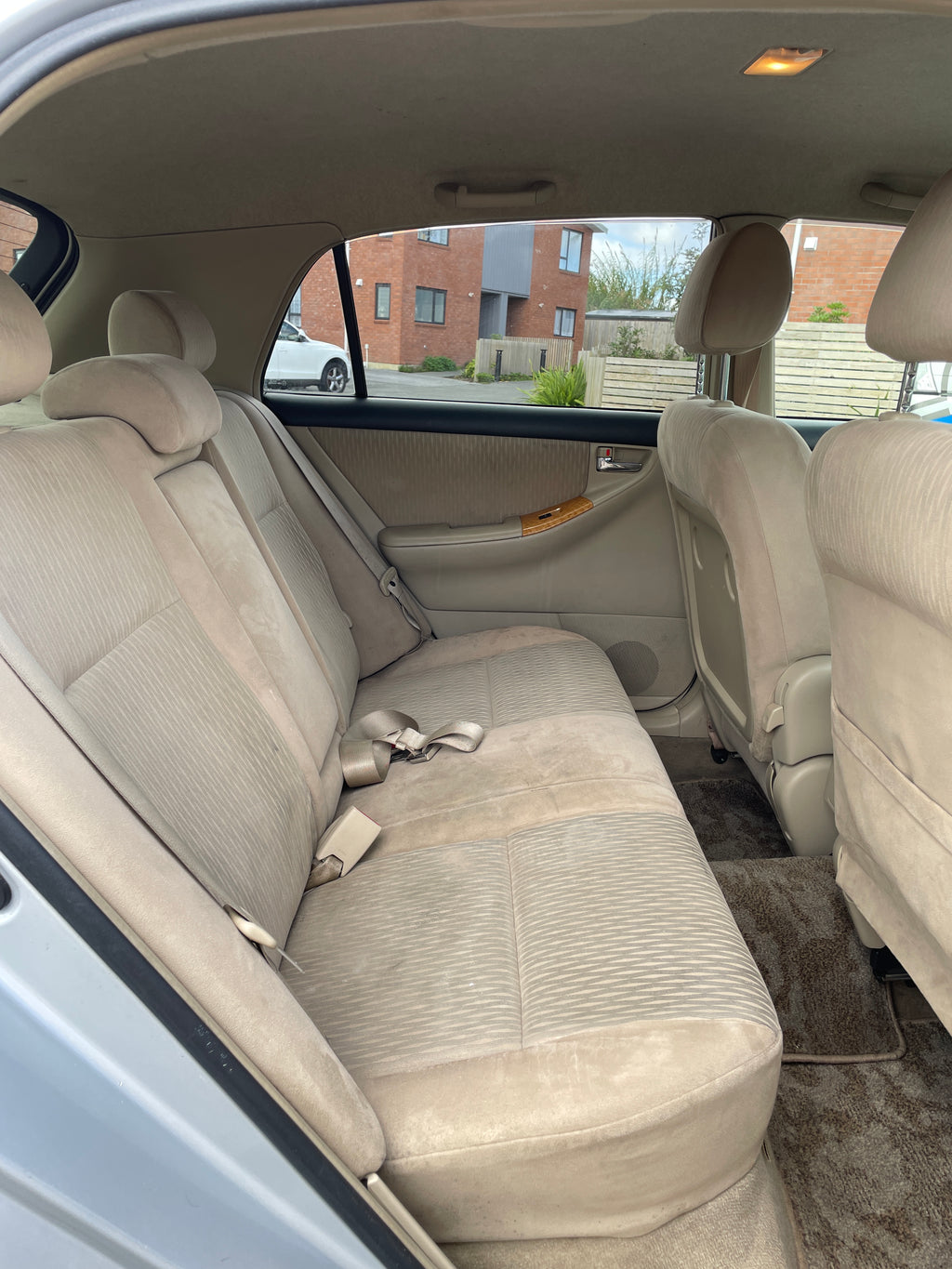 2004 Toyota Allex