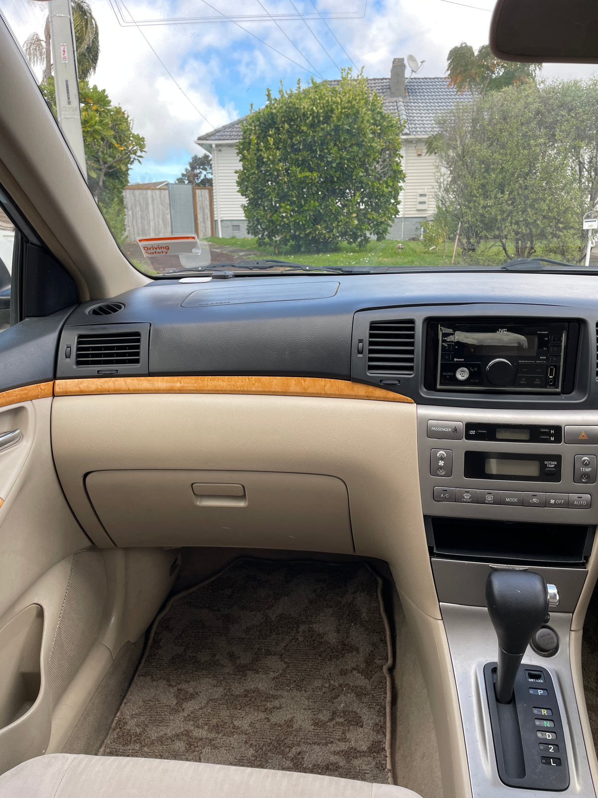 2004 Toyota Allex