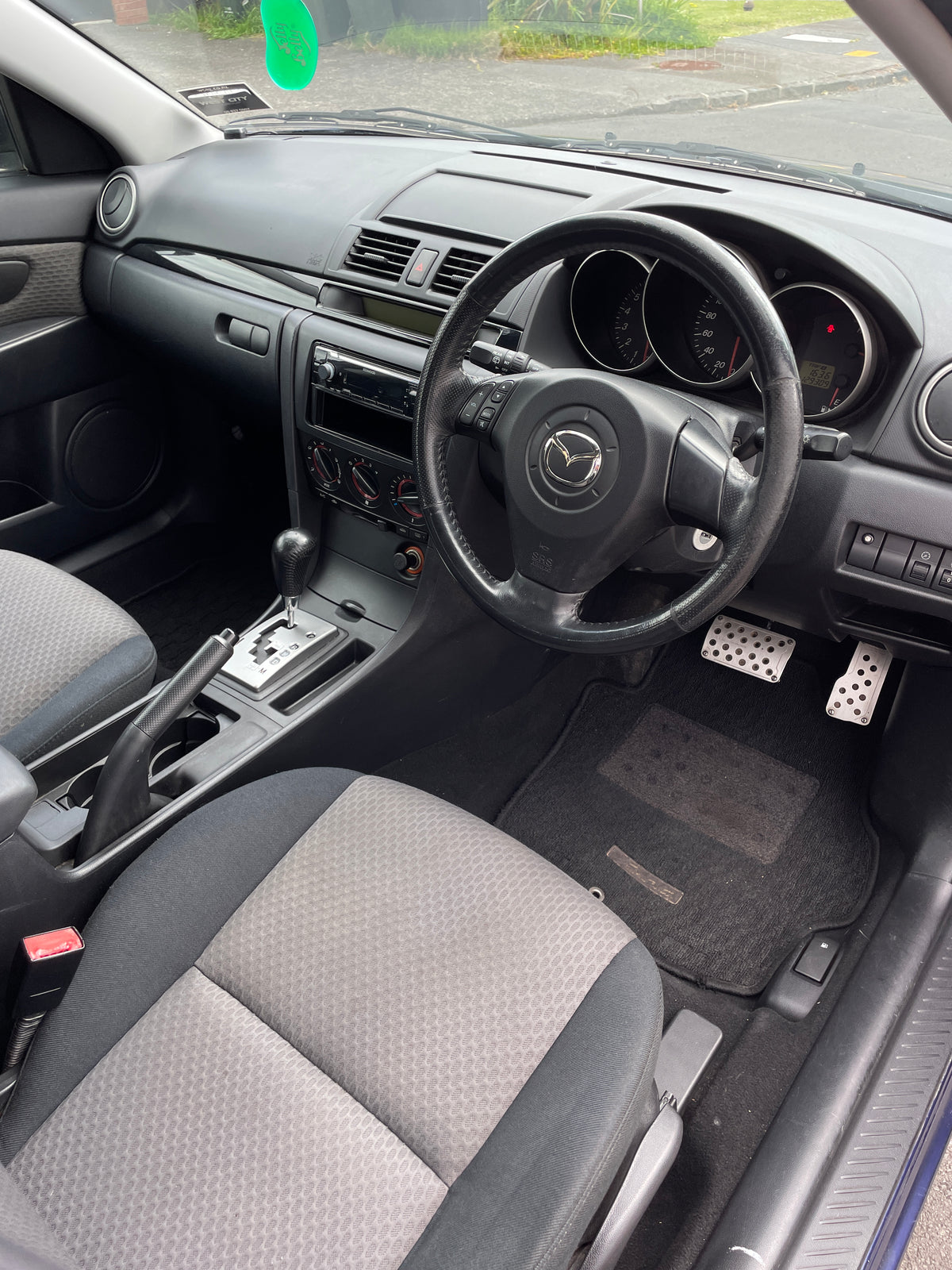 2006 Mazda Axela - 129,000kms! $34.54 Per Week!
