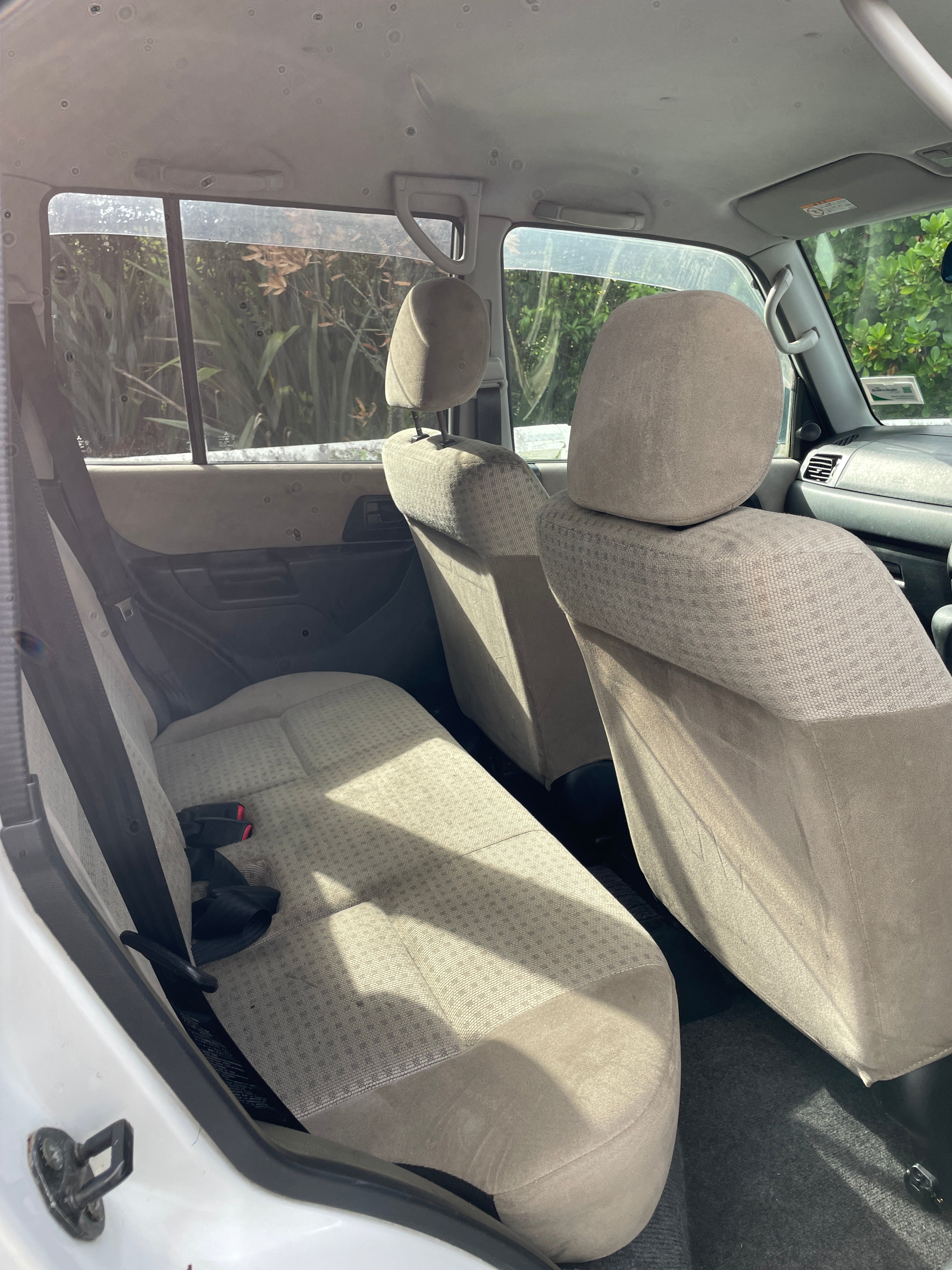 2001 Mitsubishi Pajero