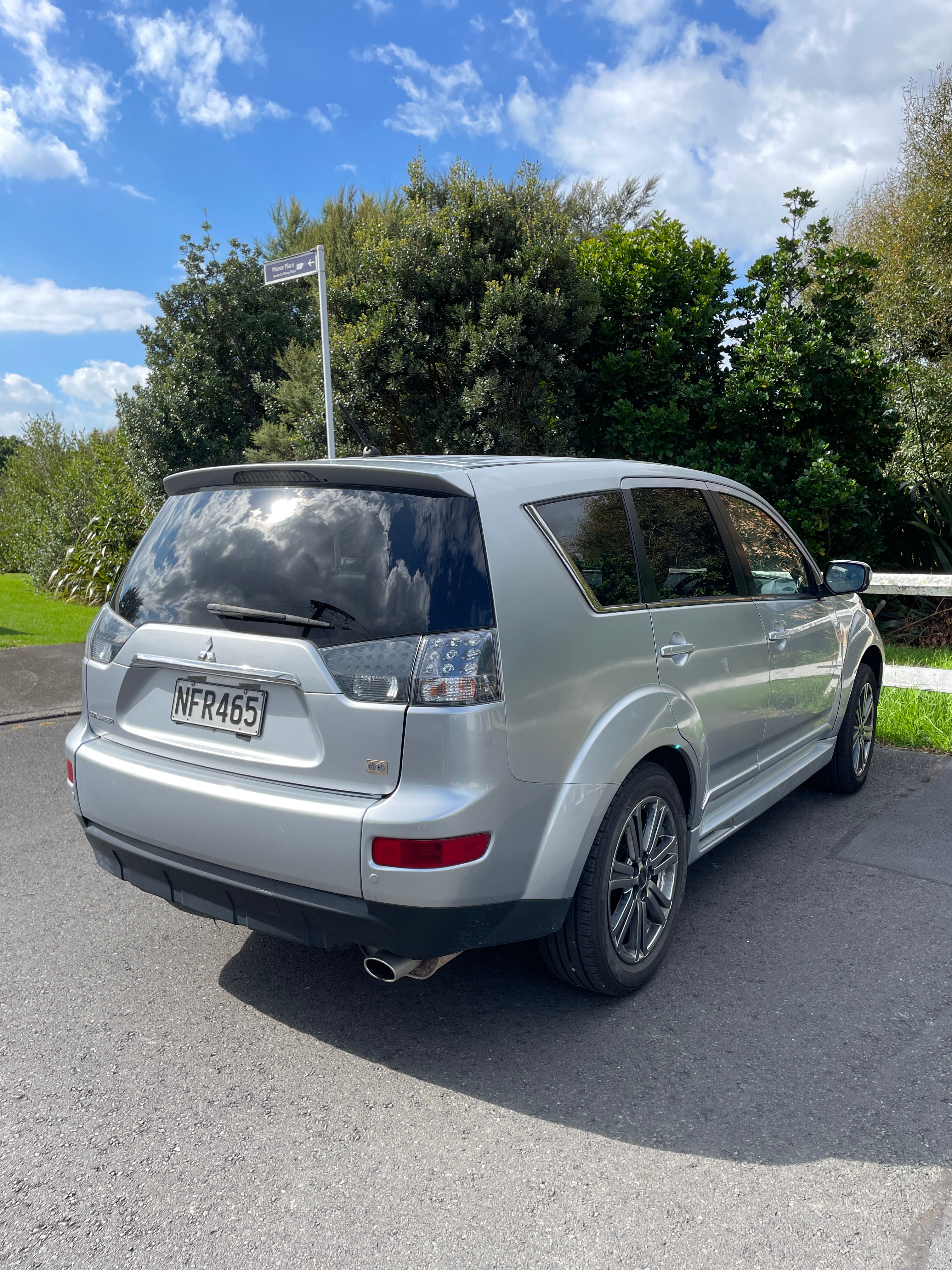 2010 Mitsubishi Outlander